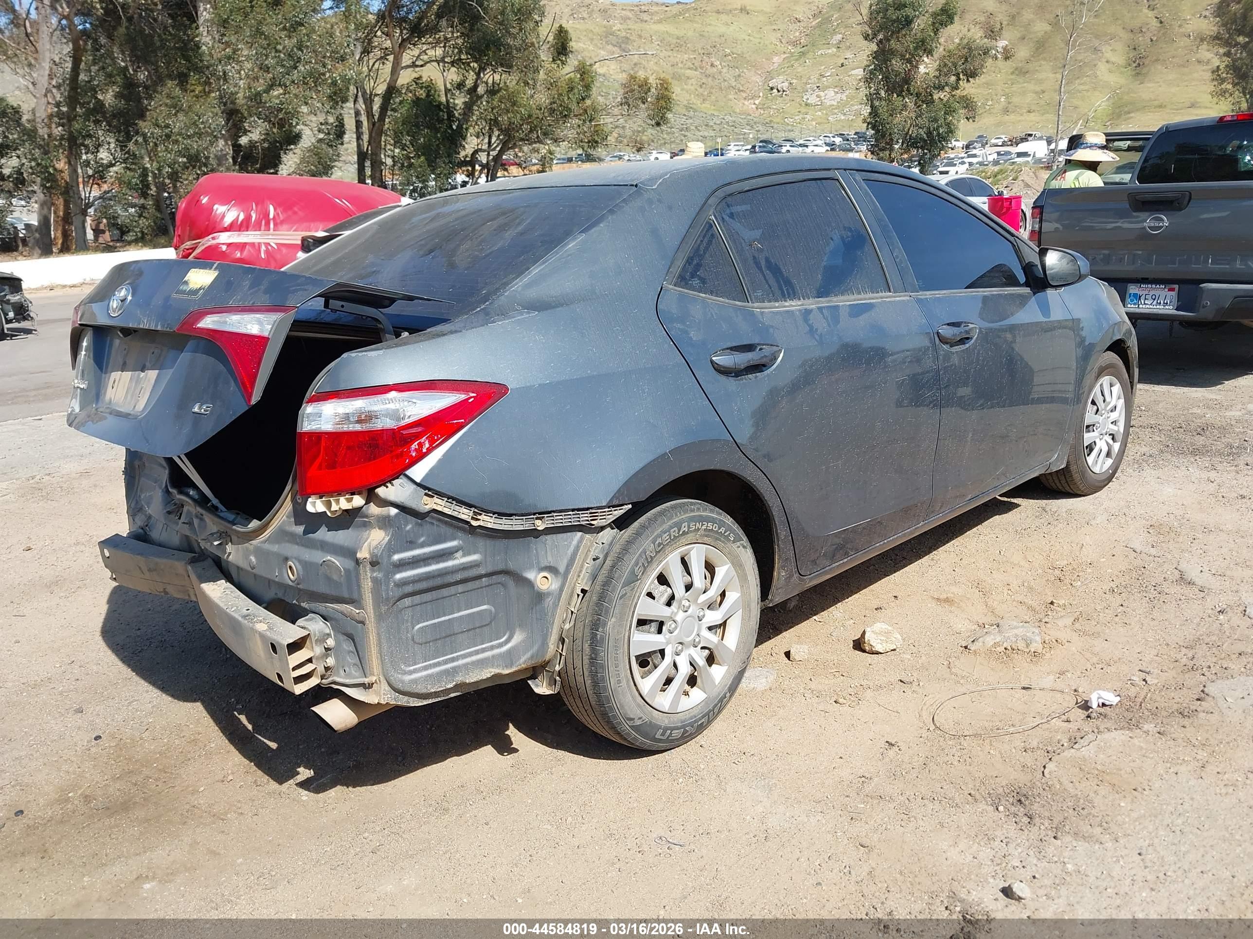 TOYOTA COROLLA image 4