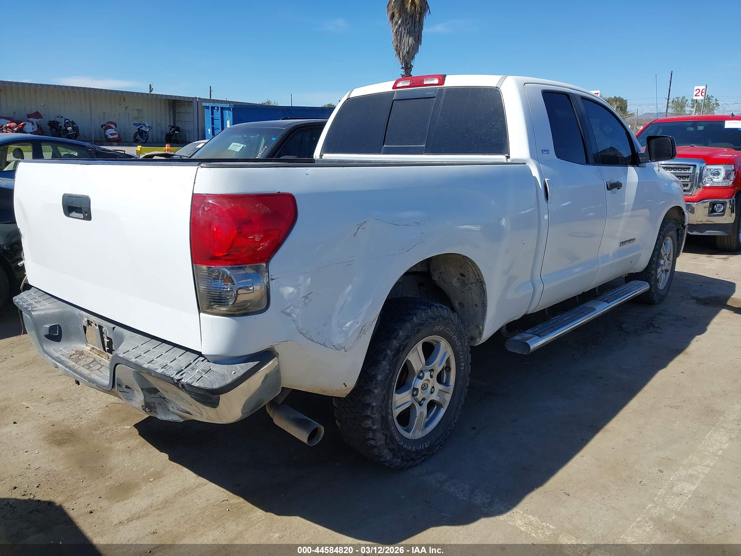 TOYOTA TUNDRA image 4