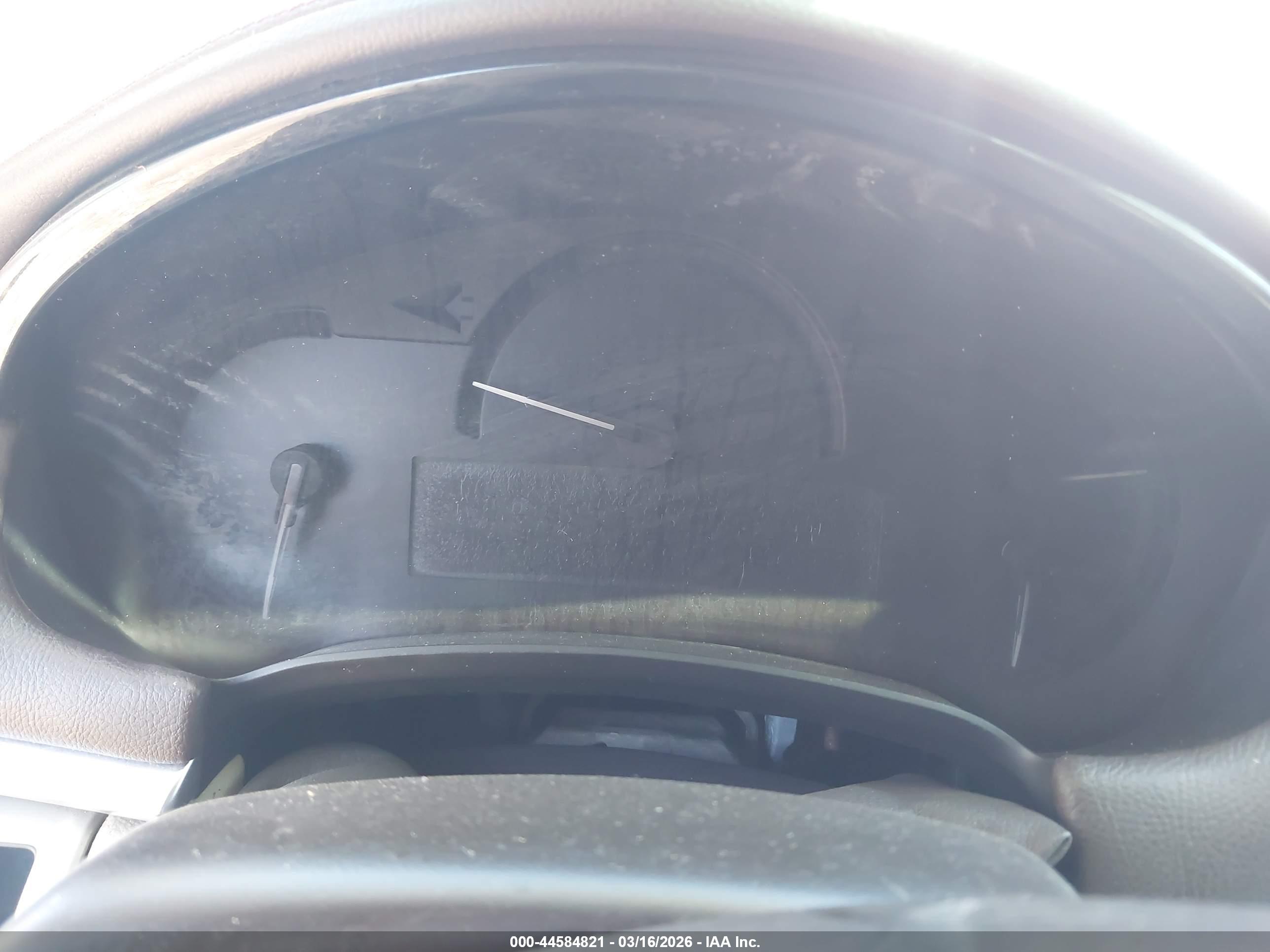 CADILLAC XTS image 7