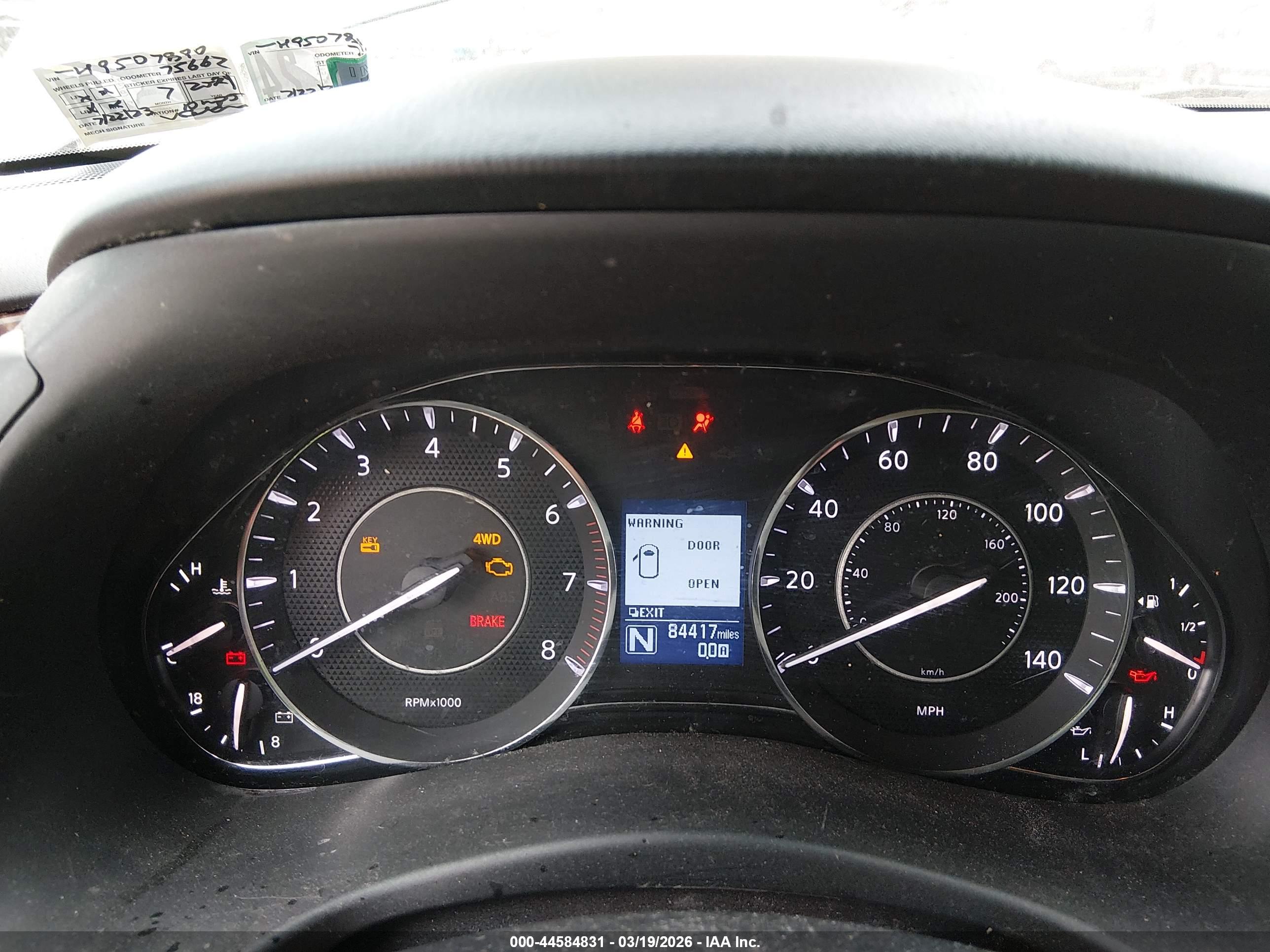 NISSAN ARMADA image 7