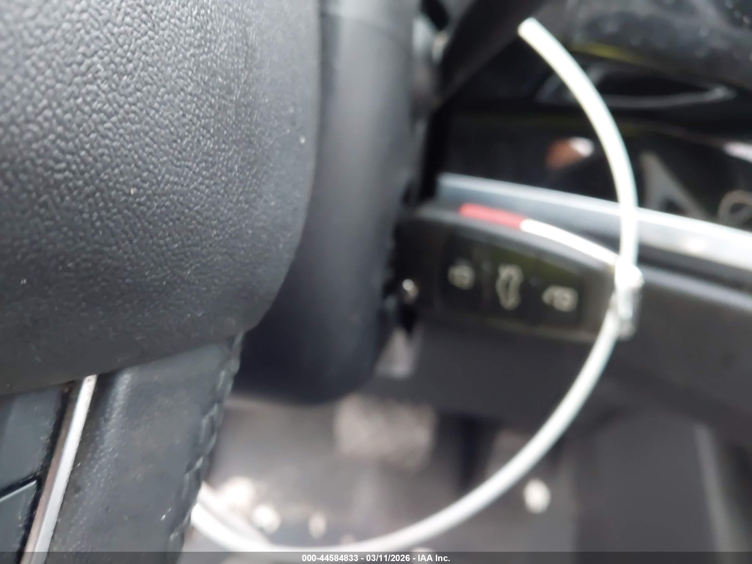 AUDI Q3 image 11