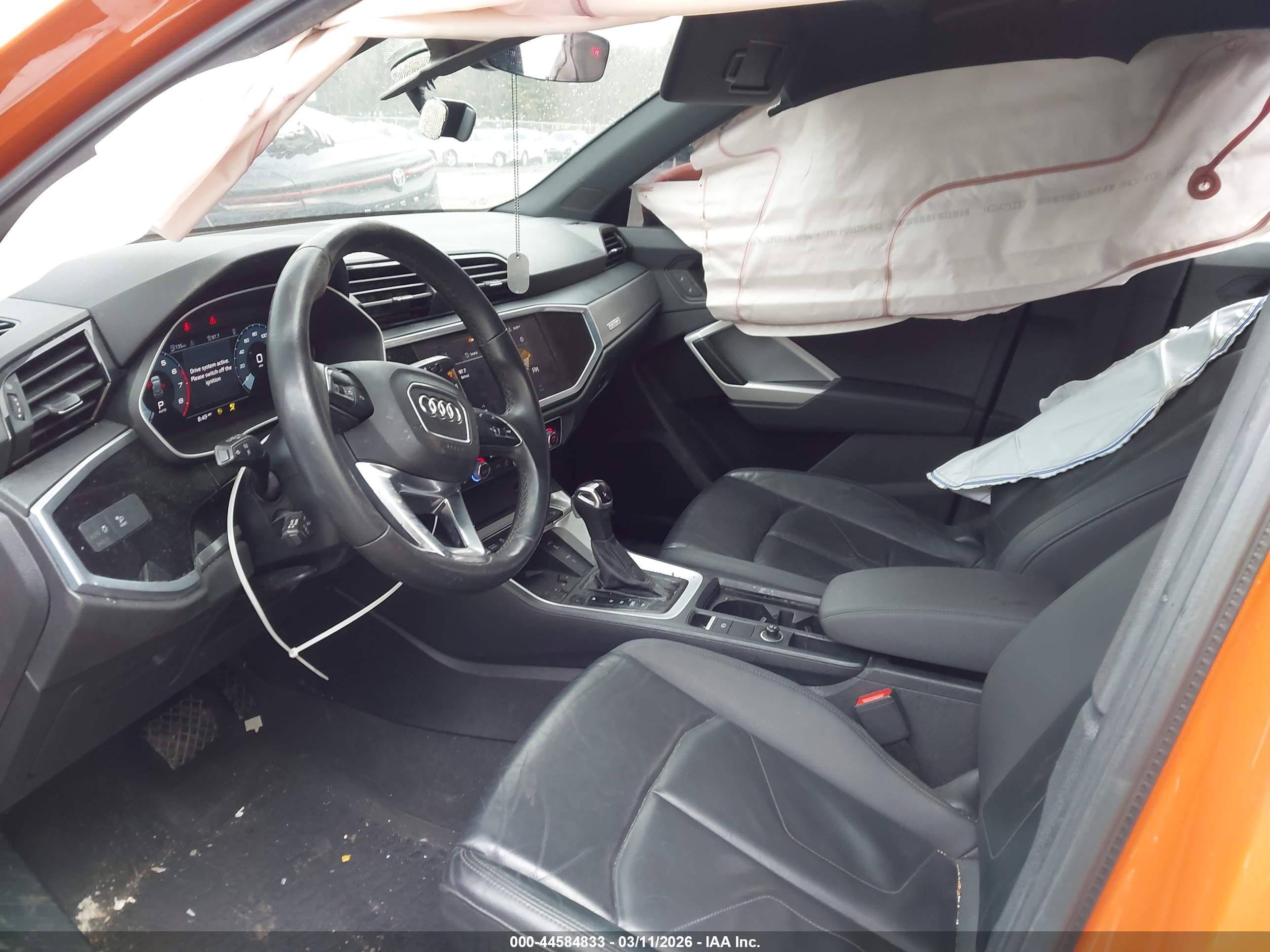 AUDI Q3 image 5