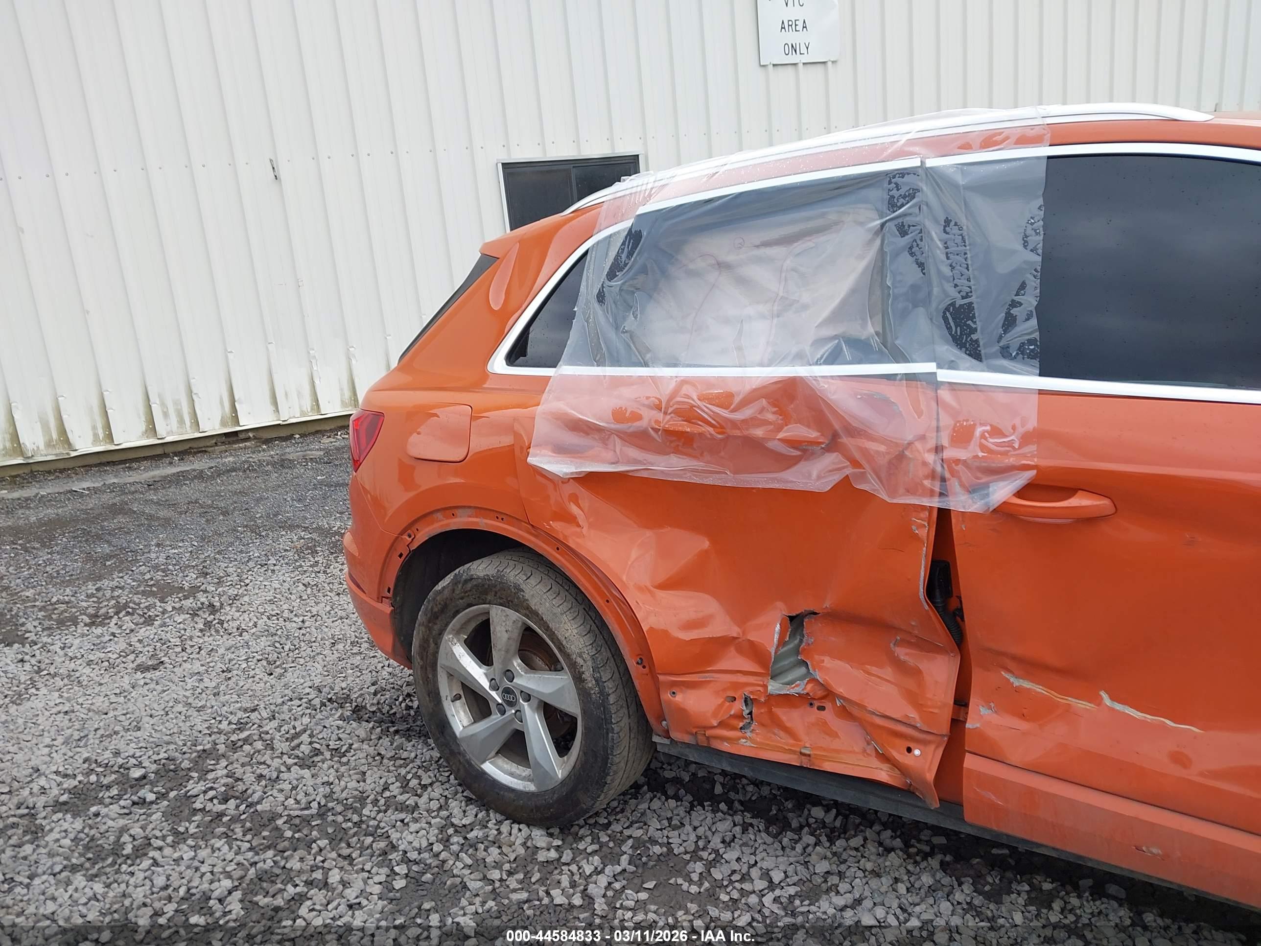 AUDI Q3 image 6