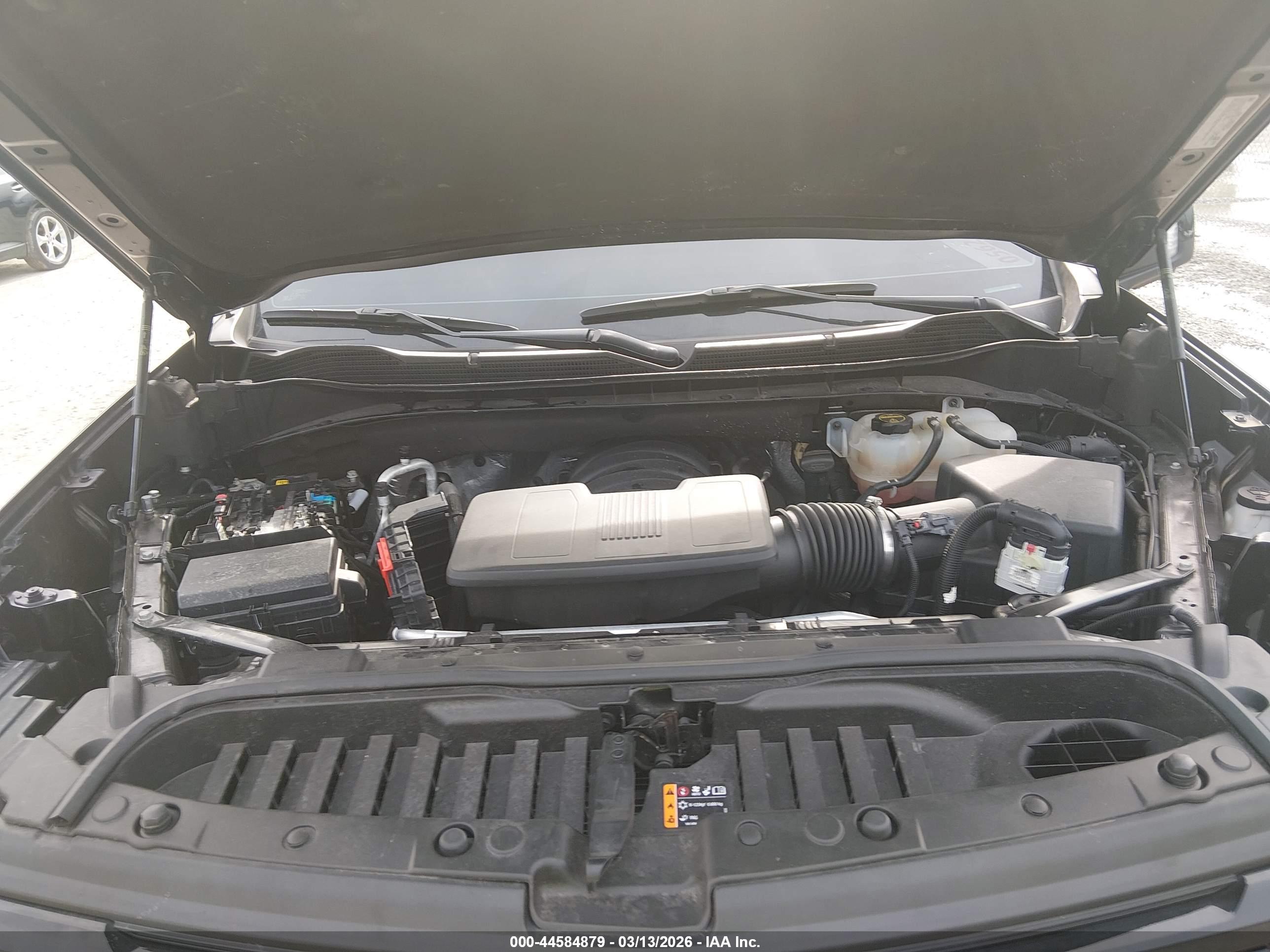 CHEVROLET SILVERADO image 10