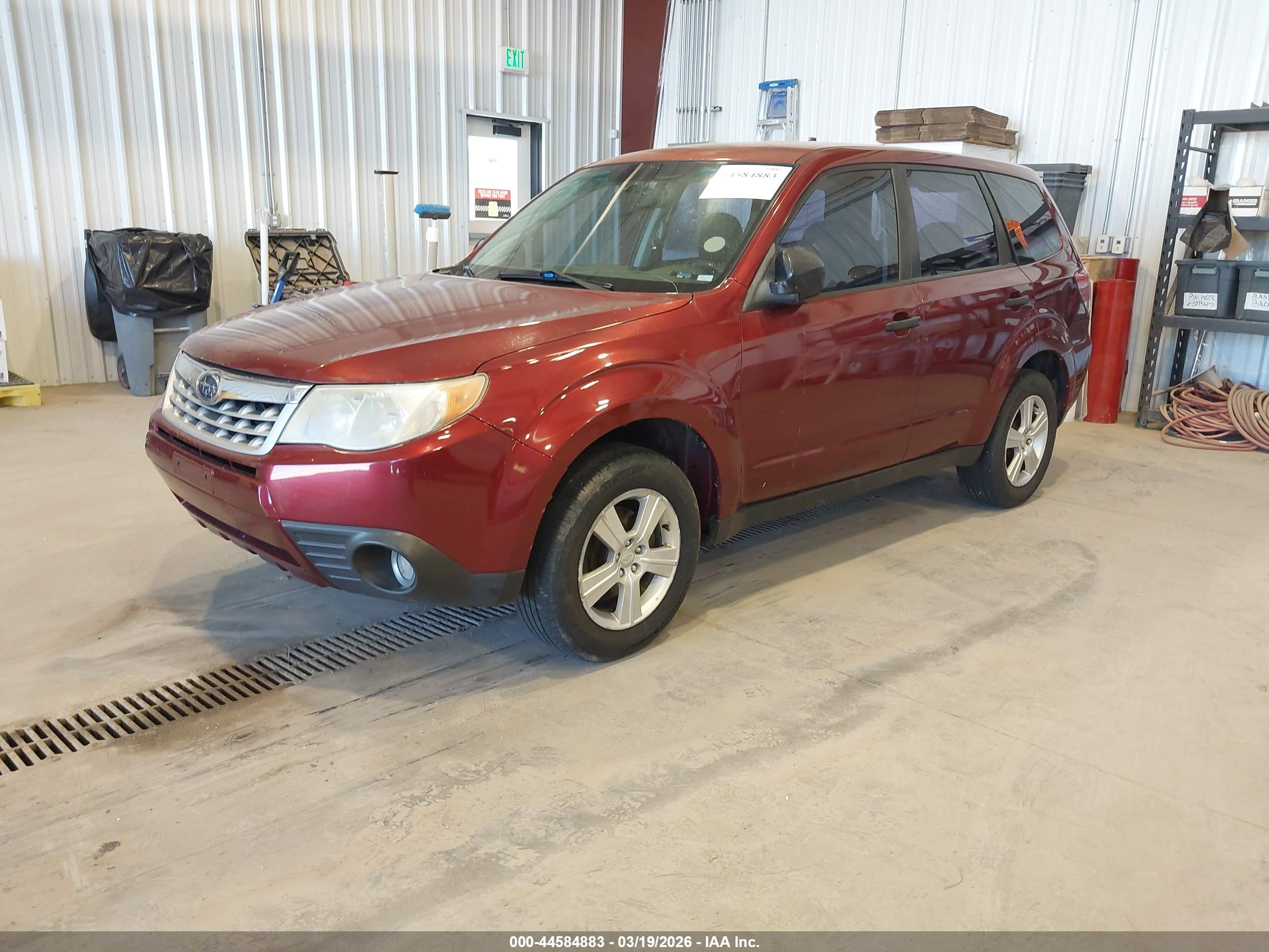 SUBARU FORESTER image 2