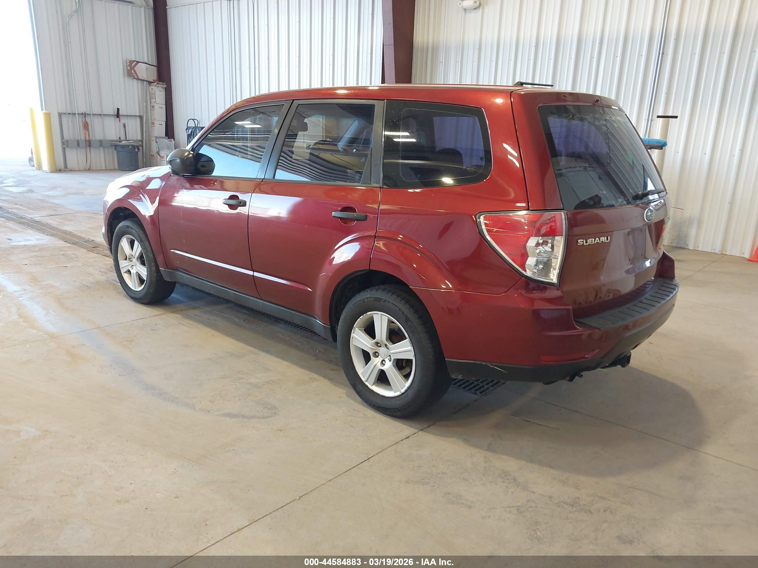 SUBARU FORESTER image 3