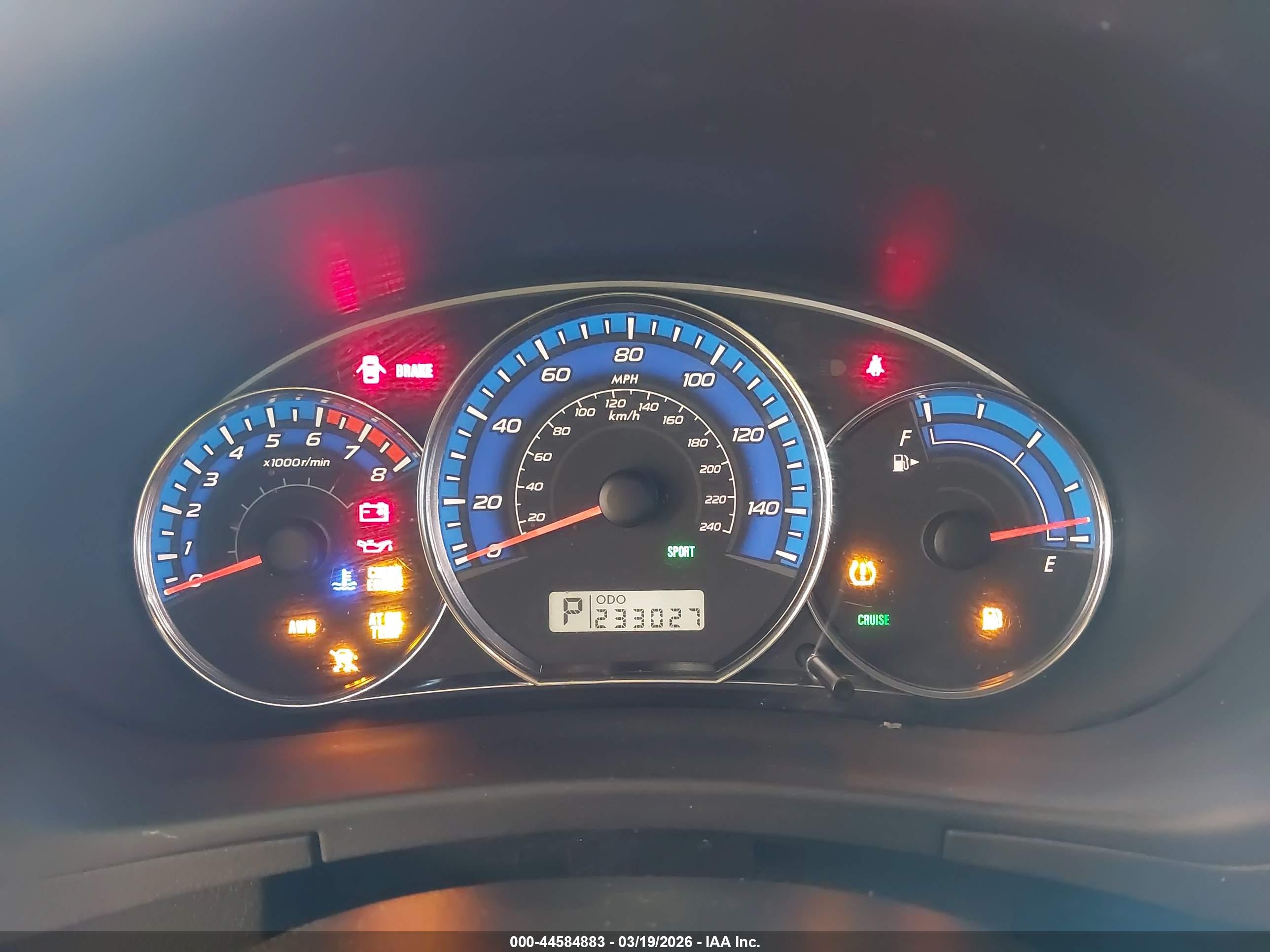 SUBARU FORESTER image 7