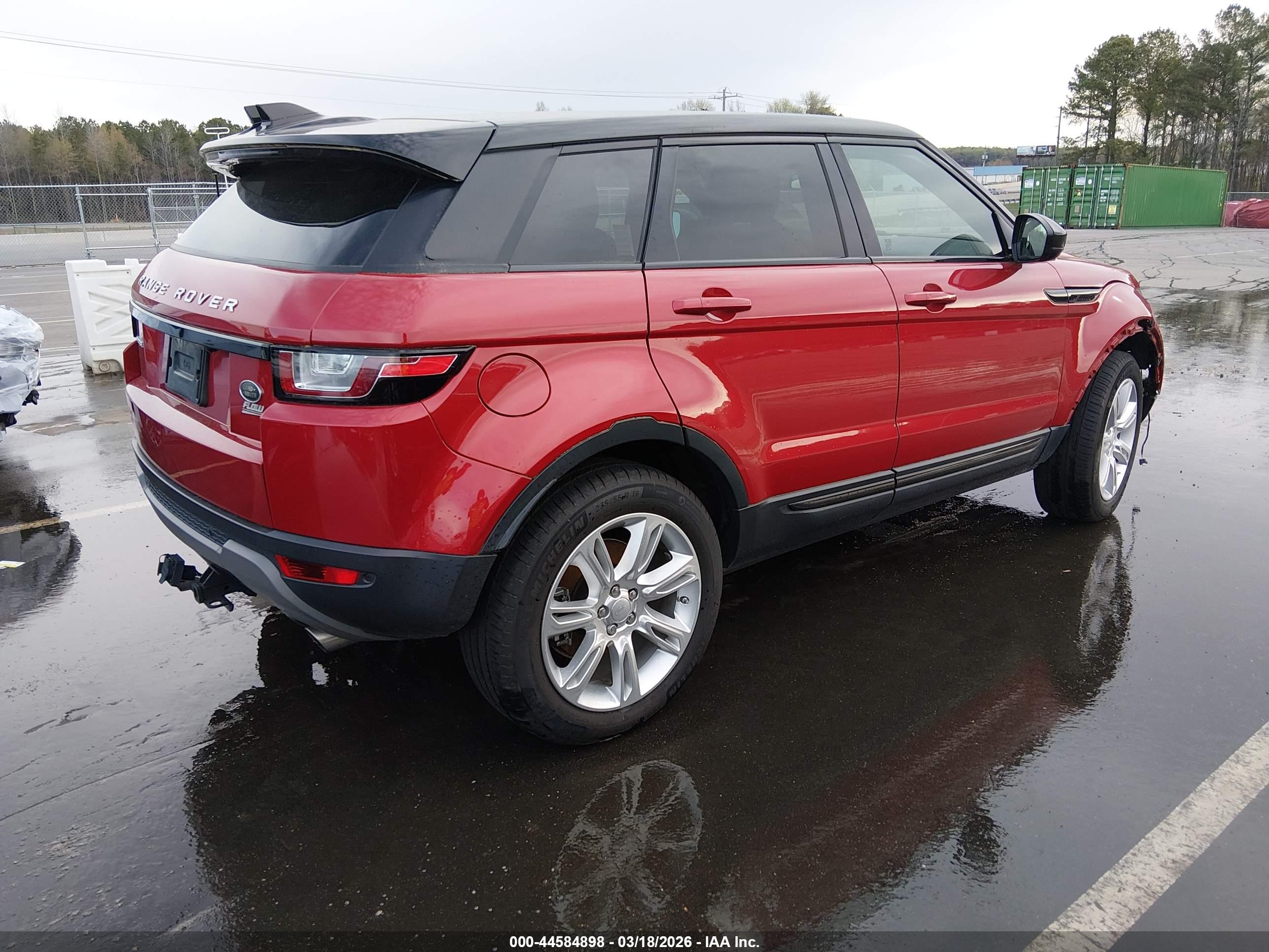 LAND ROVER image 4