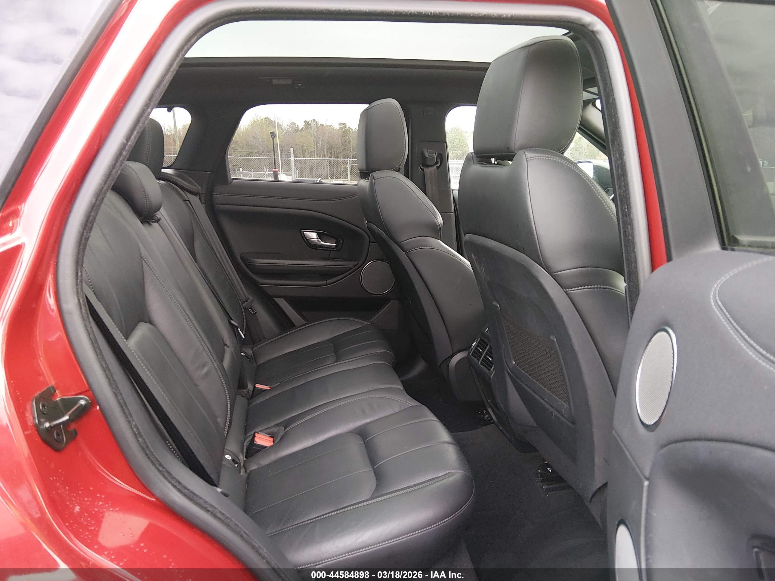 LAND ROVER image 8