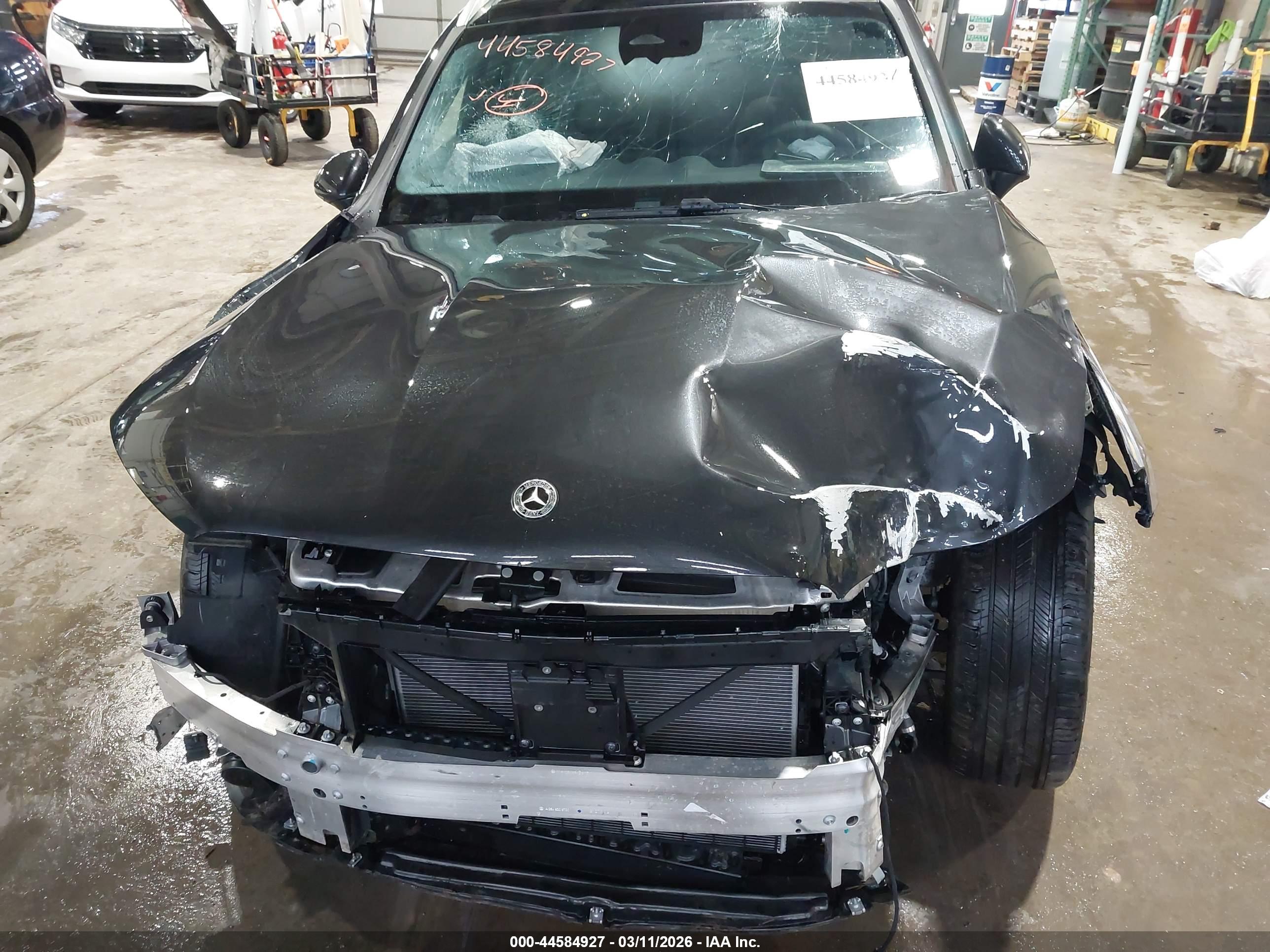 MERCEDES-BENZ GLC image 6