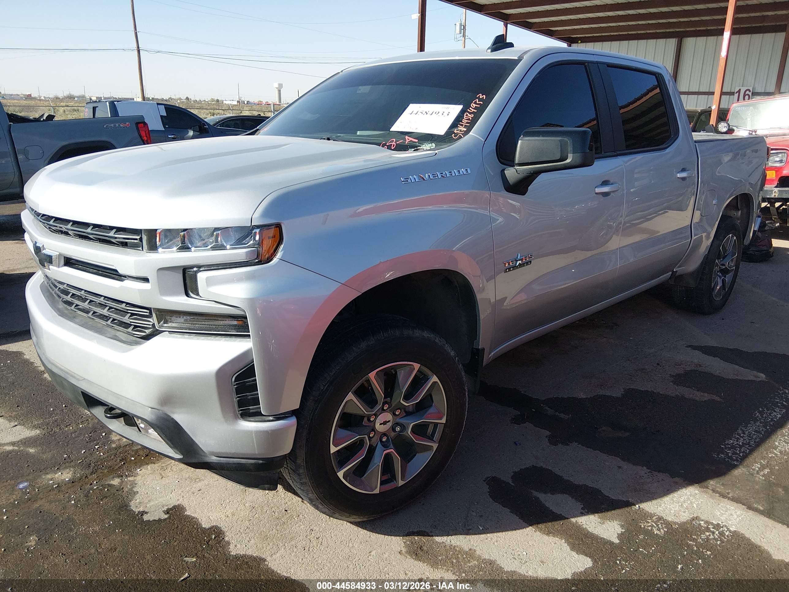 CHEVROLET SILVERADO image 2