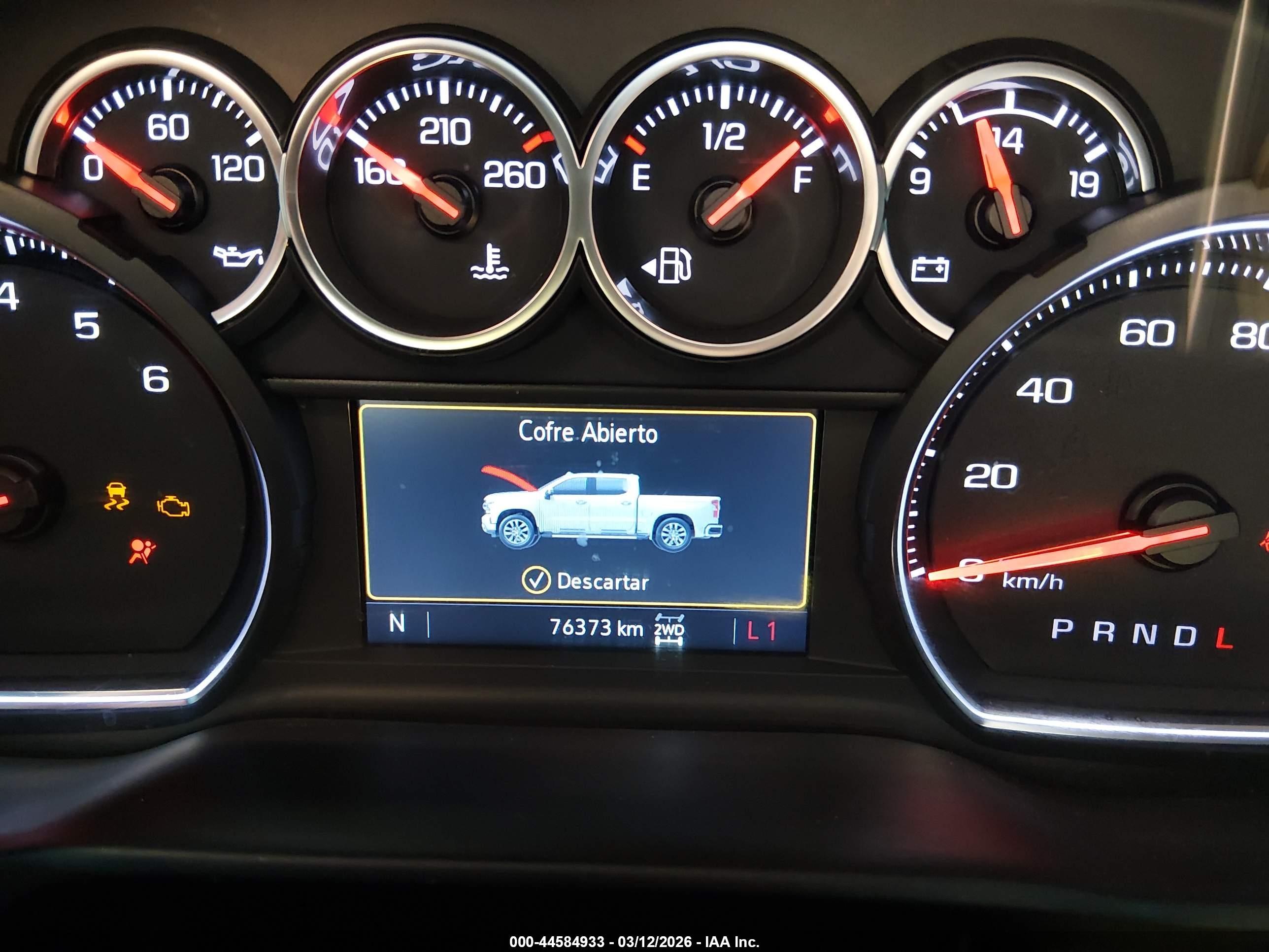 CHEVROLET SILVERADO image 7