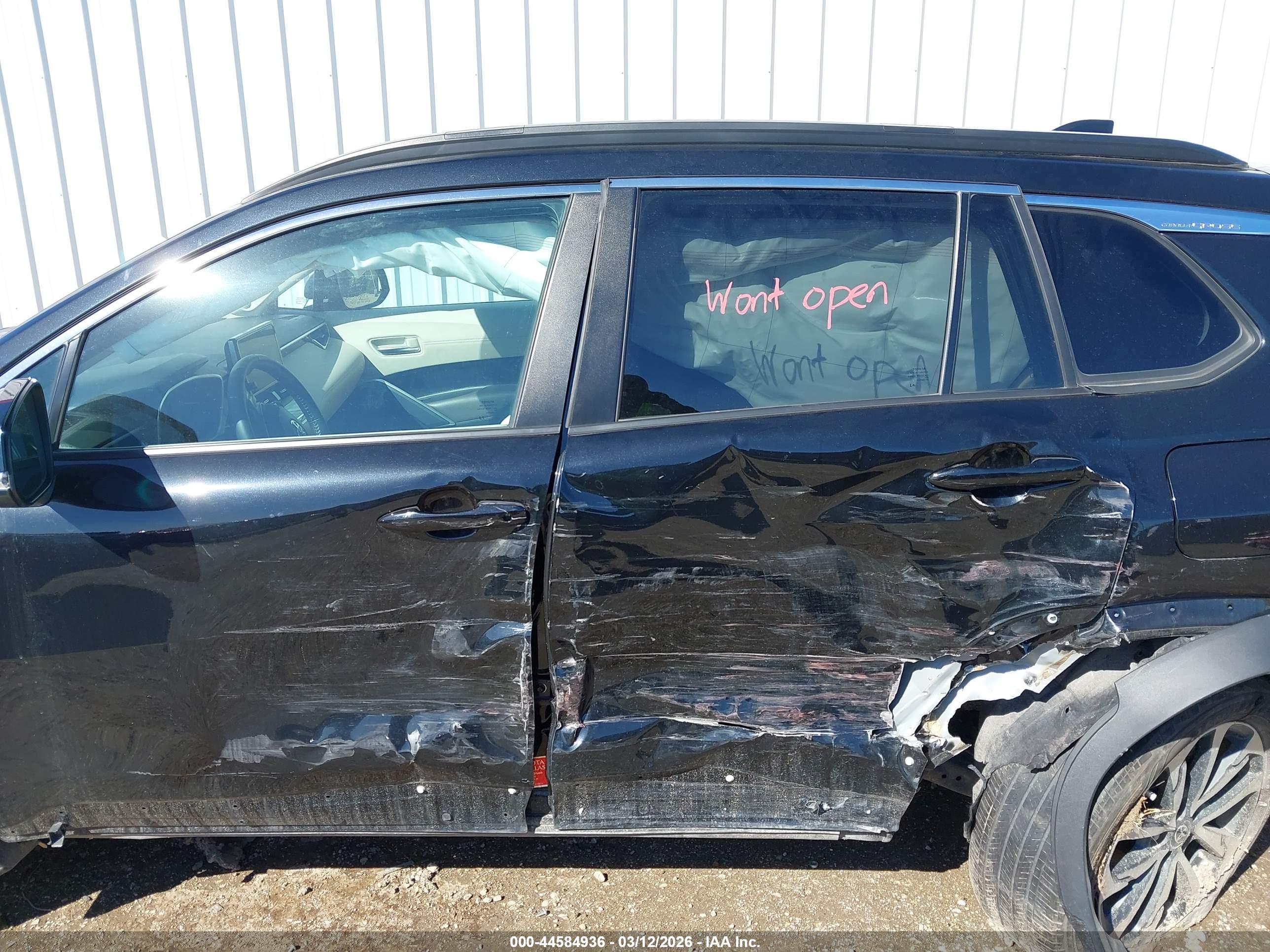 TOYOTA COROLLA image 6