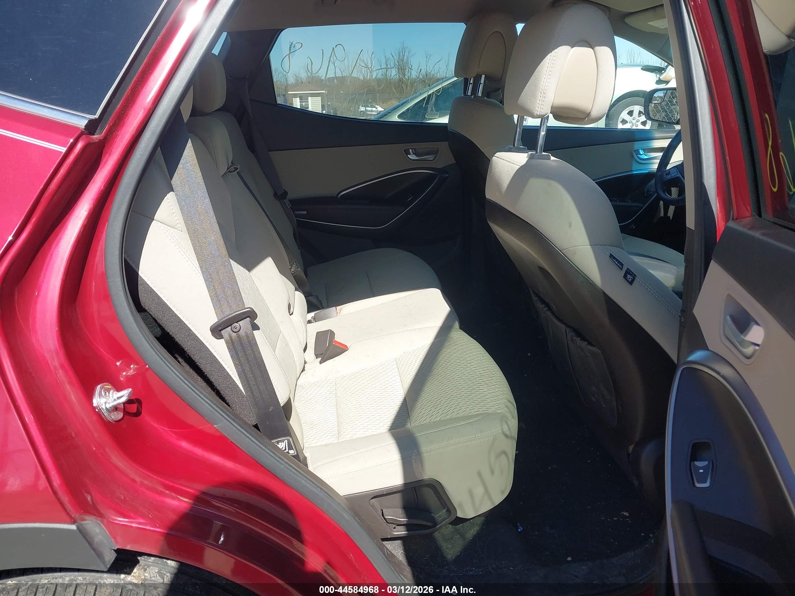 HYUNDAI SANTA image 8