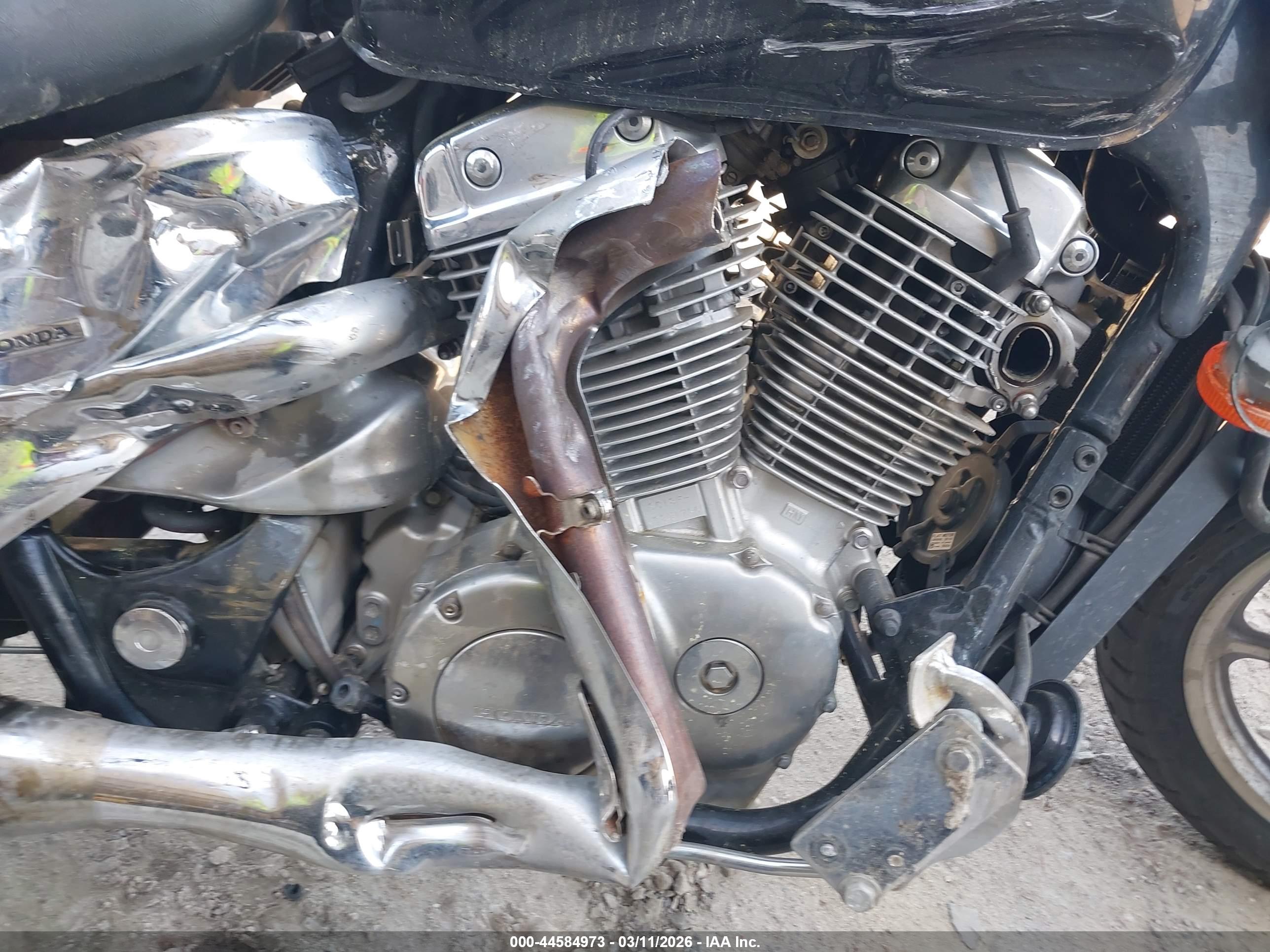HONDA VT1100 image 8