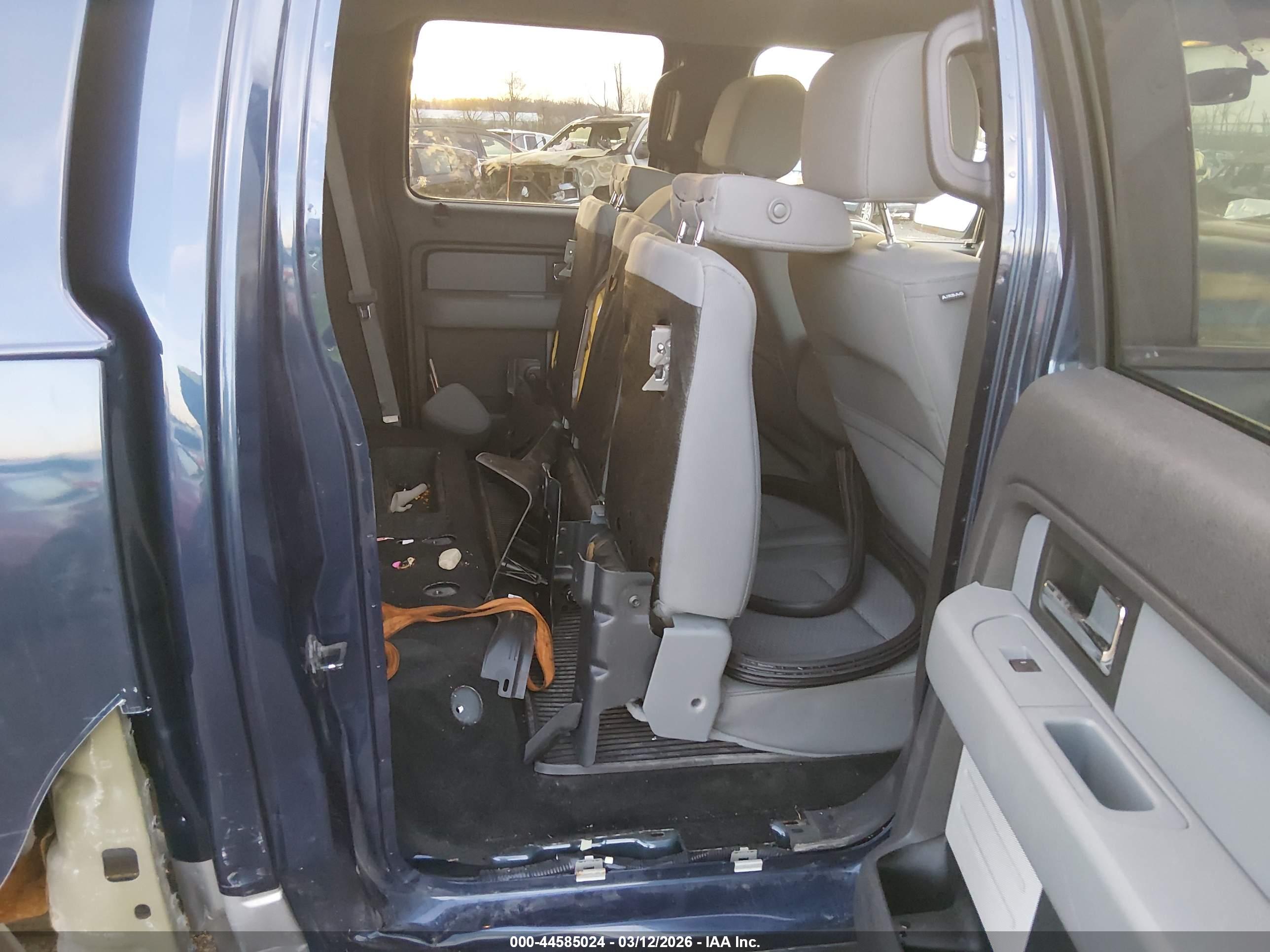 FORD F-150 image 8
