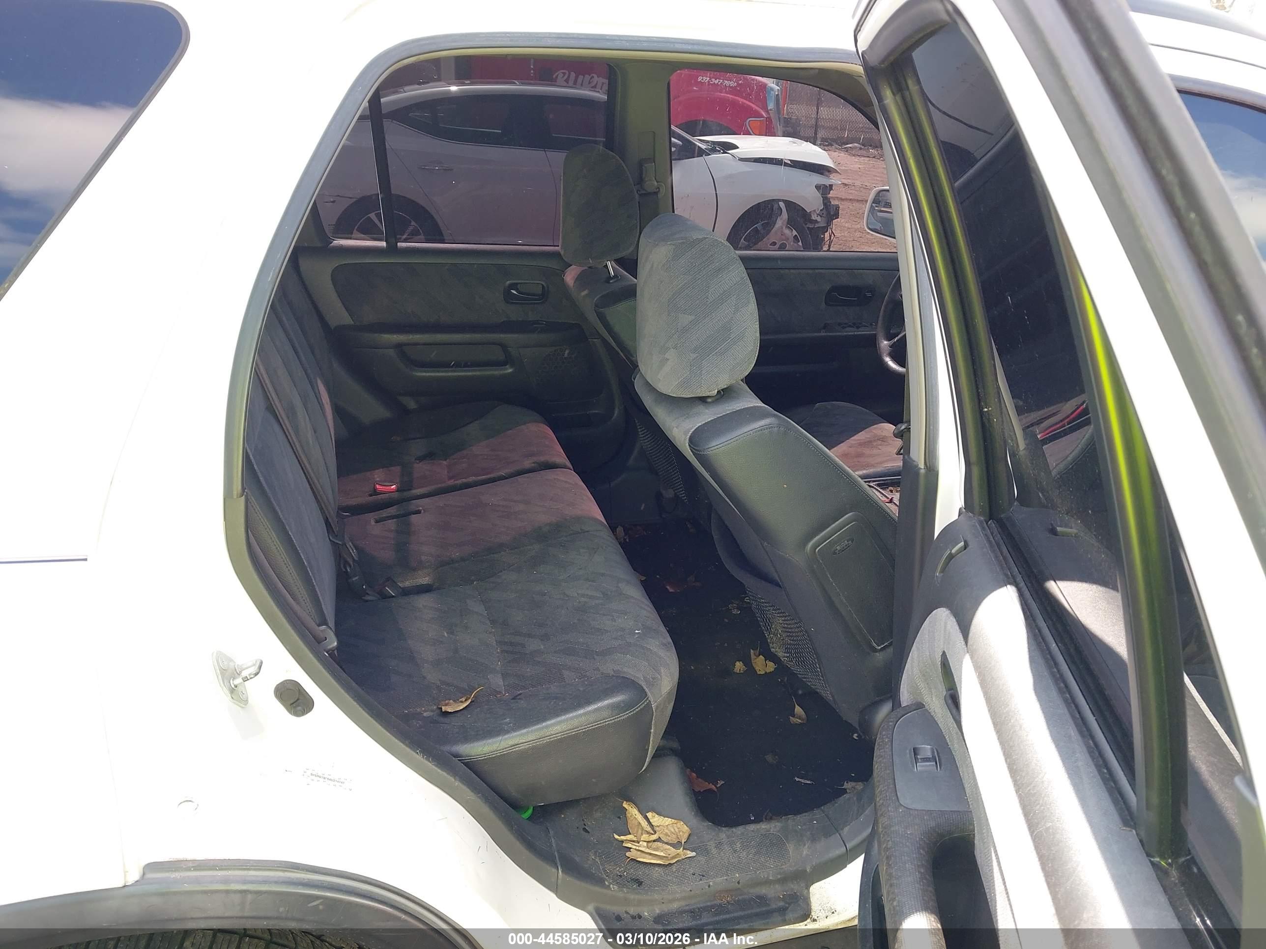 HONDA CR-V image 8