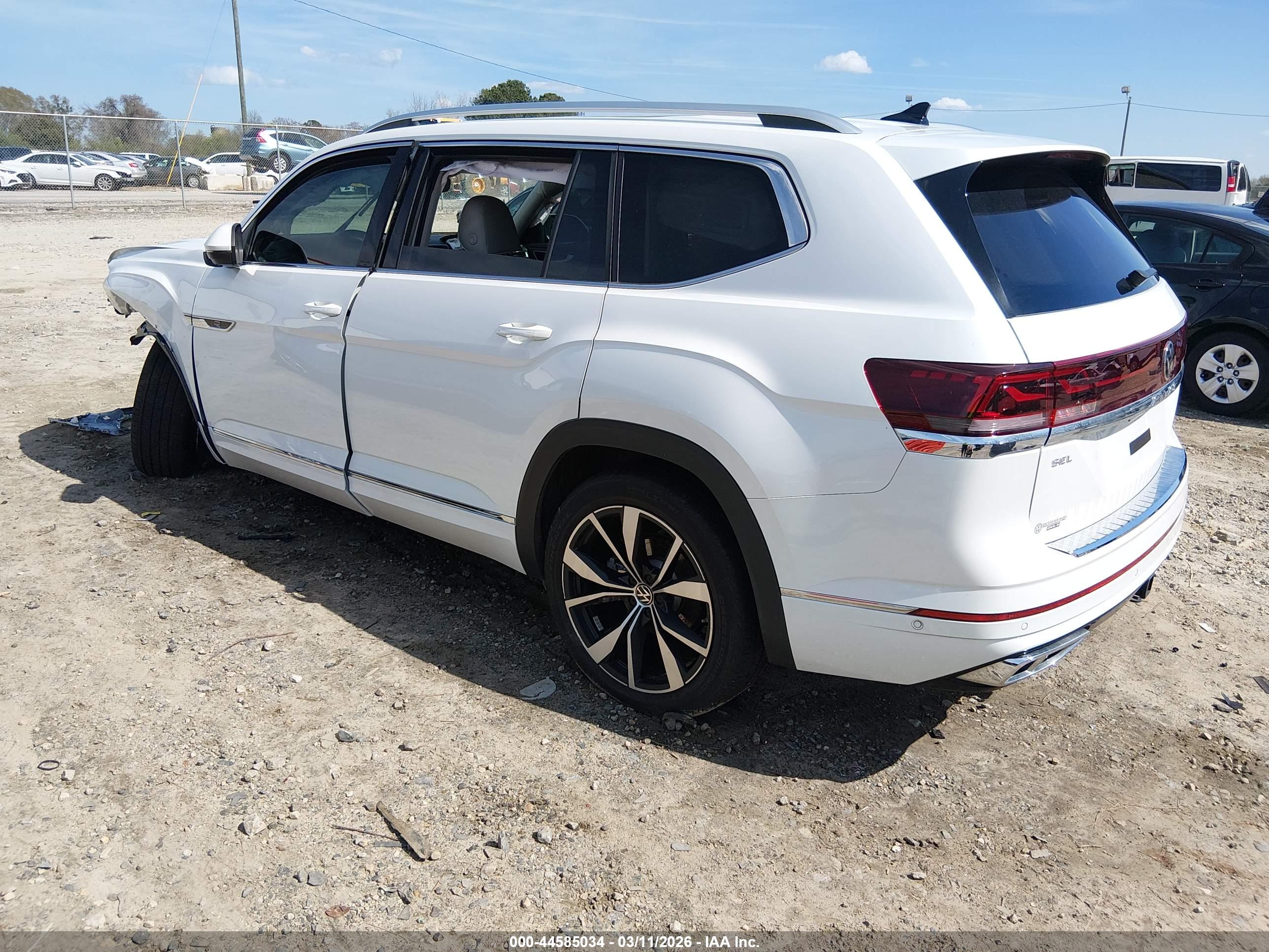 VOLKSWAGEN ATLAS image 3