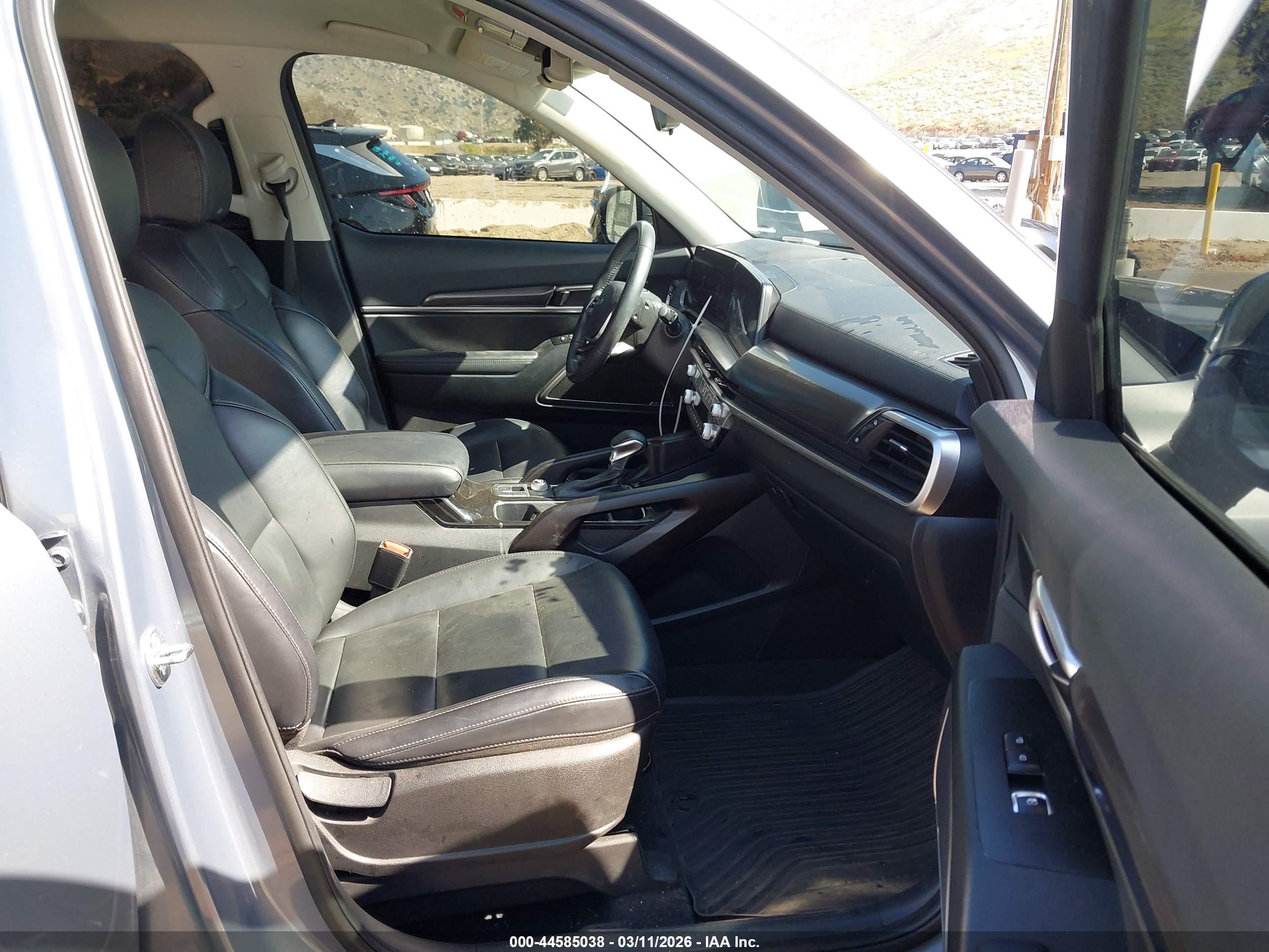 KIA TELLURIDE image 5