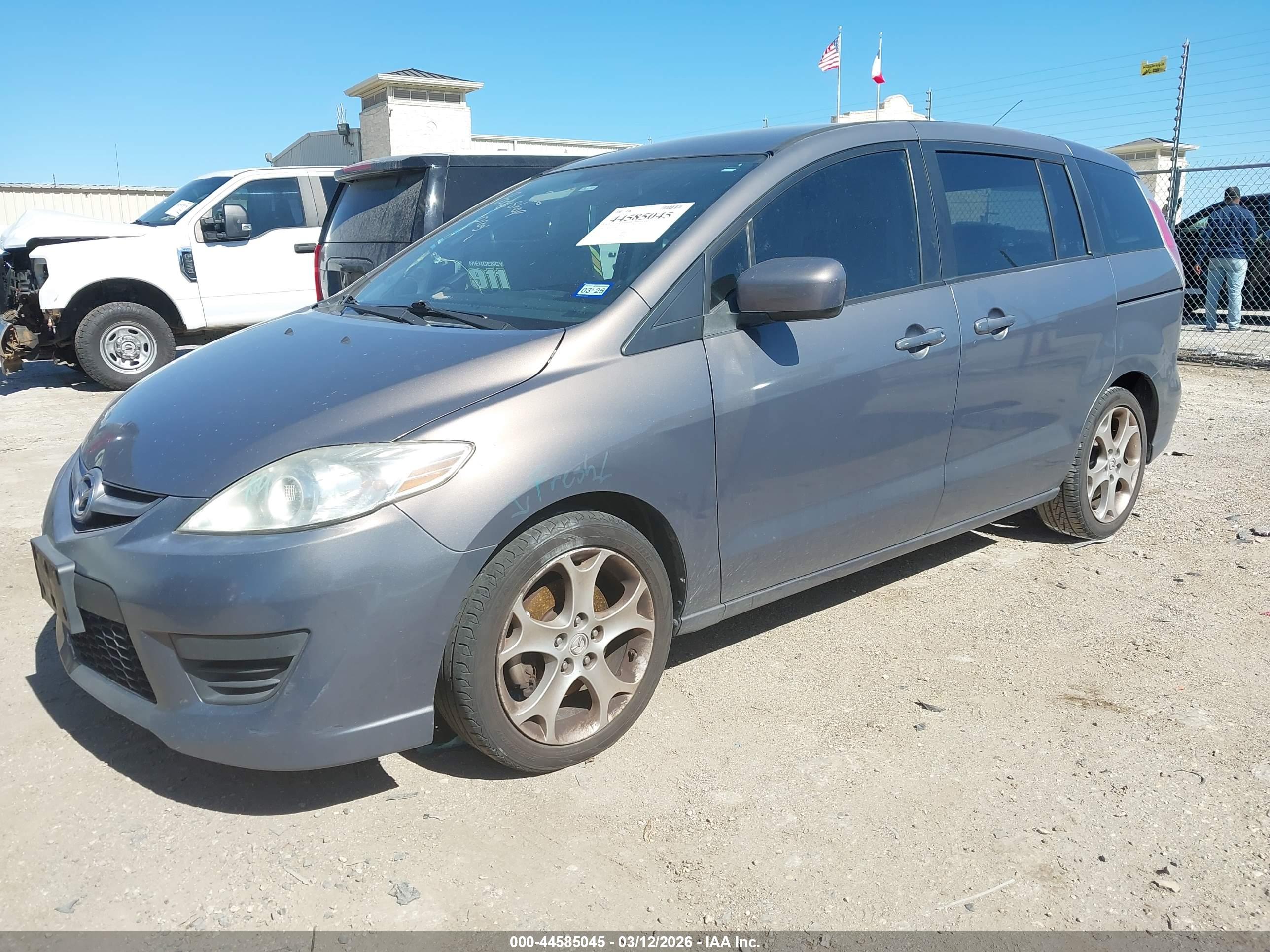 MAZDA MAZDA5 image 2