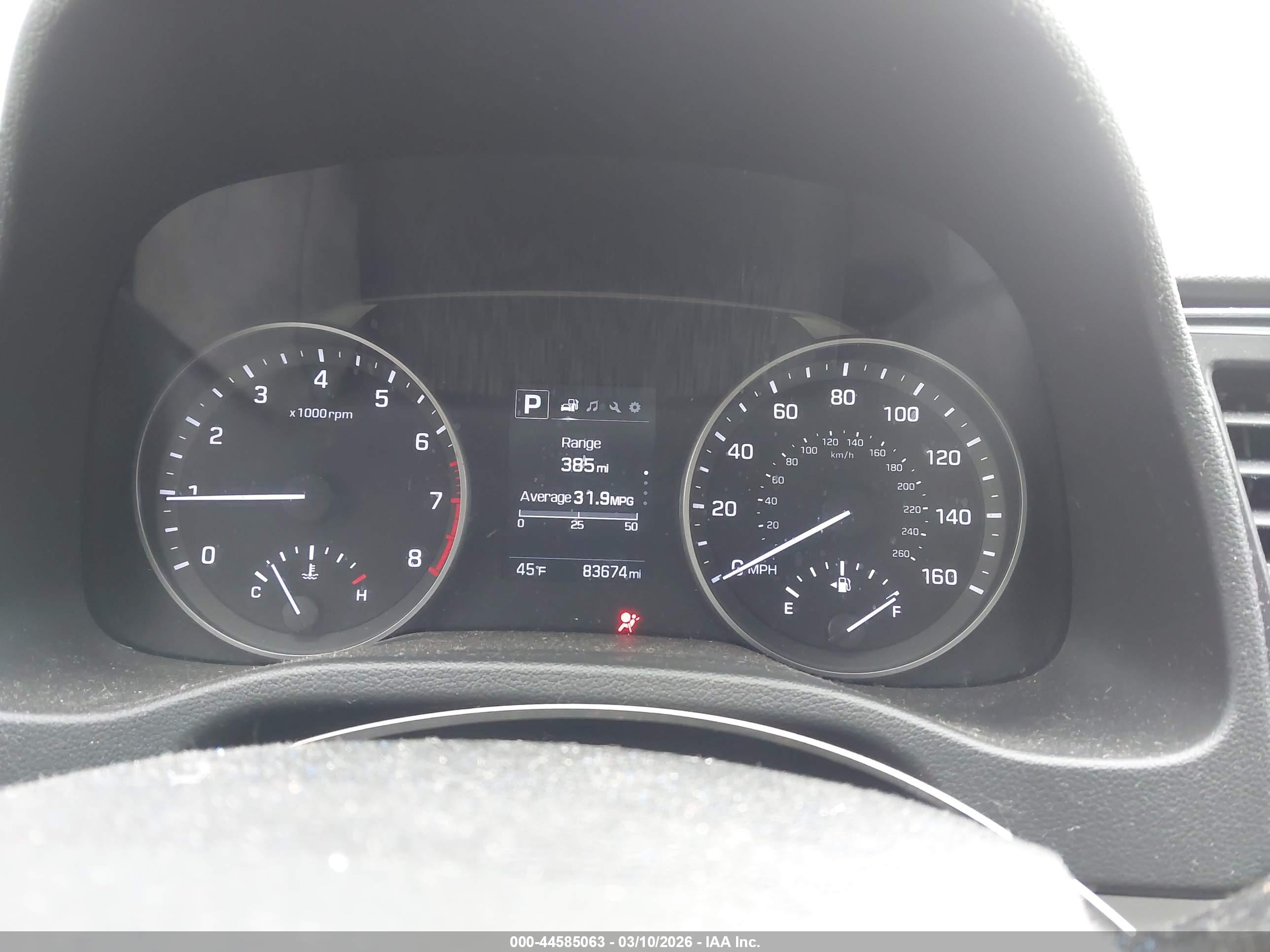 HYUNDAI ELANTRA image 7