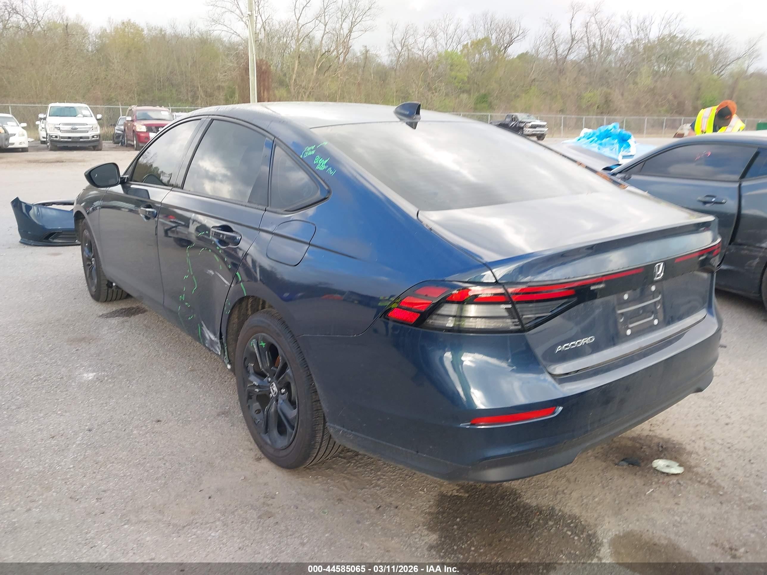 HONDA ACCORD image 3