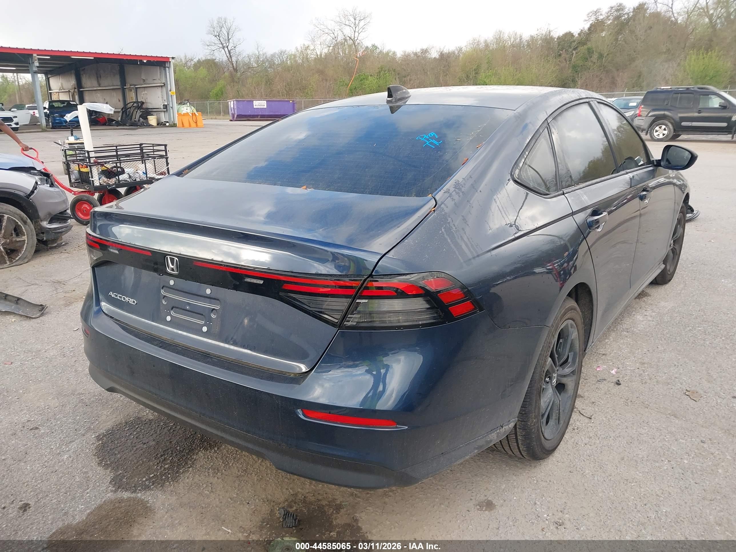 HONDA ACCORD image 4