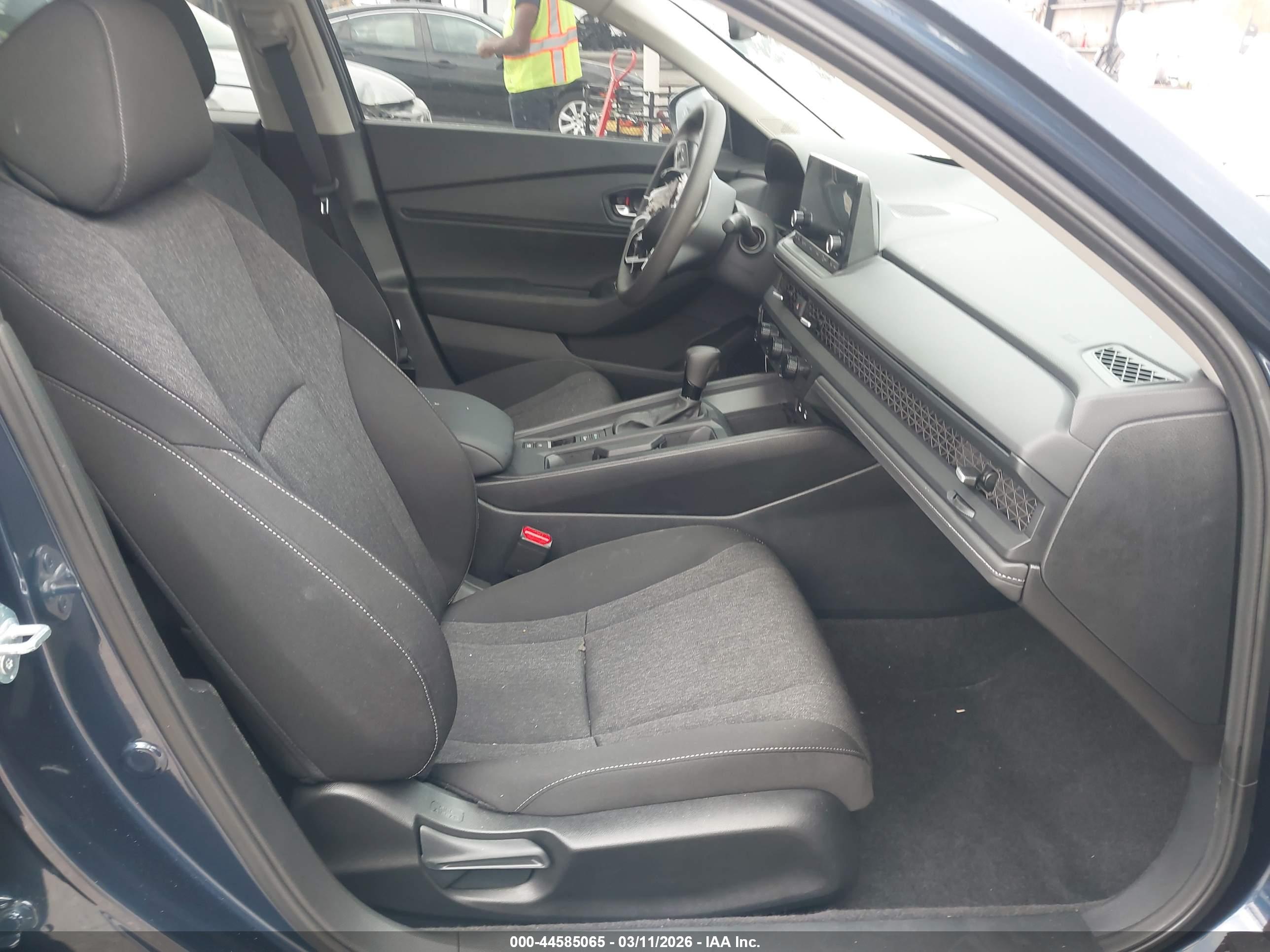HONDA ACCORD image 5