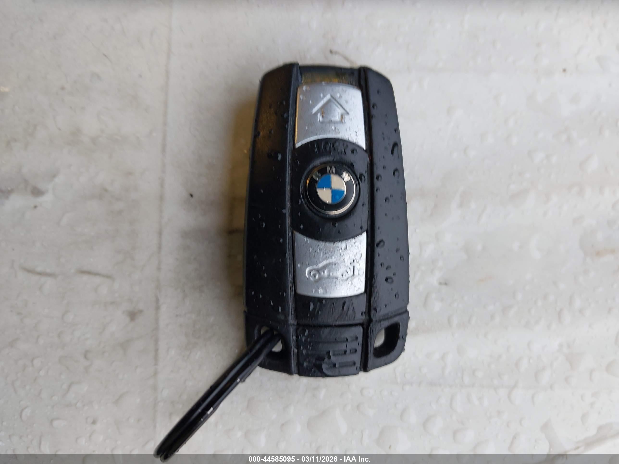 BMW 328I image 11