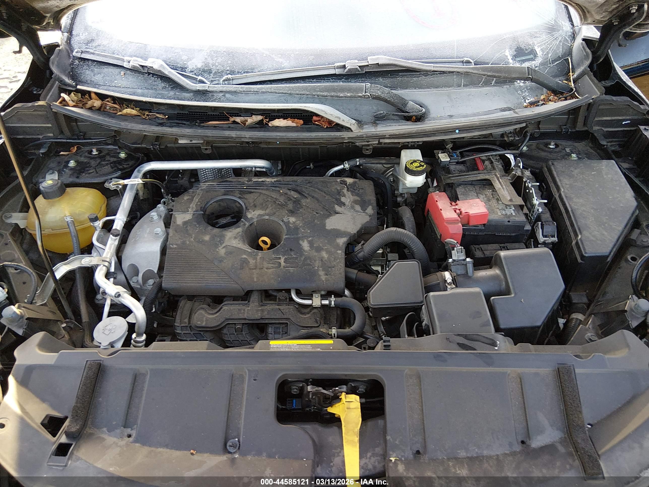 NISSAN ROGUE image 10