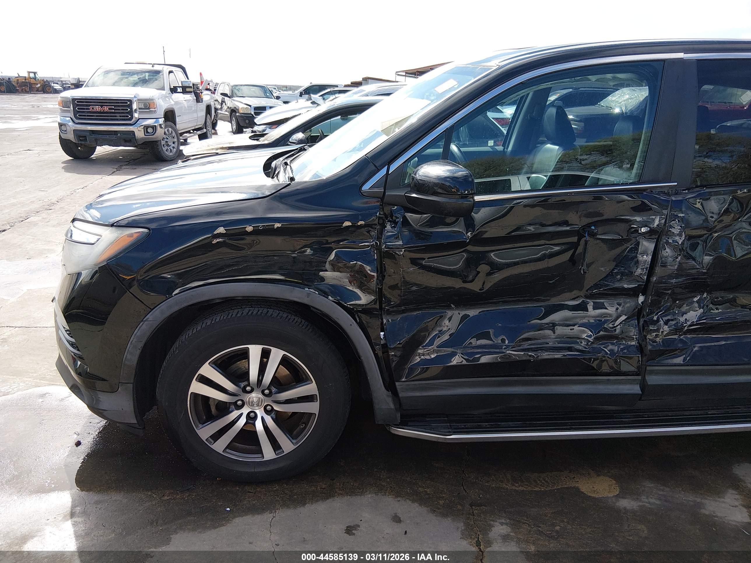 HONDA PILOT image 6