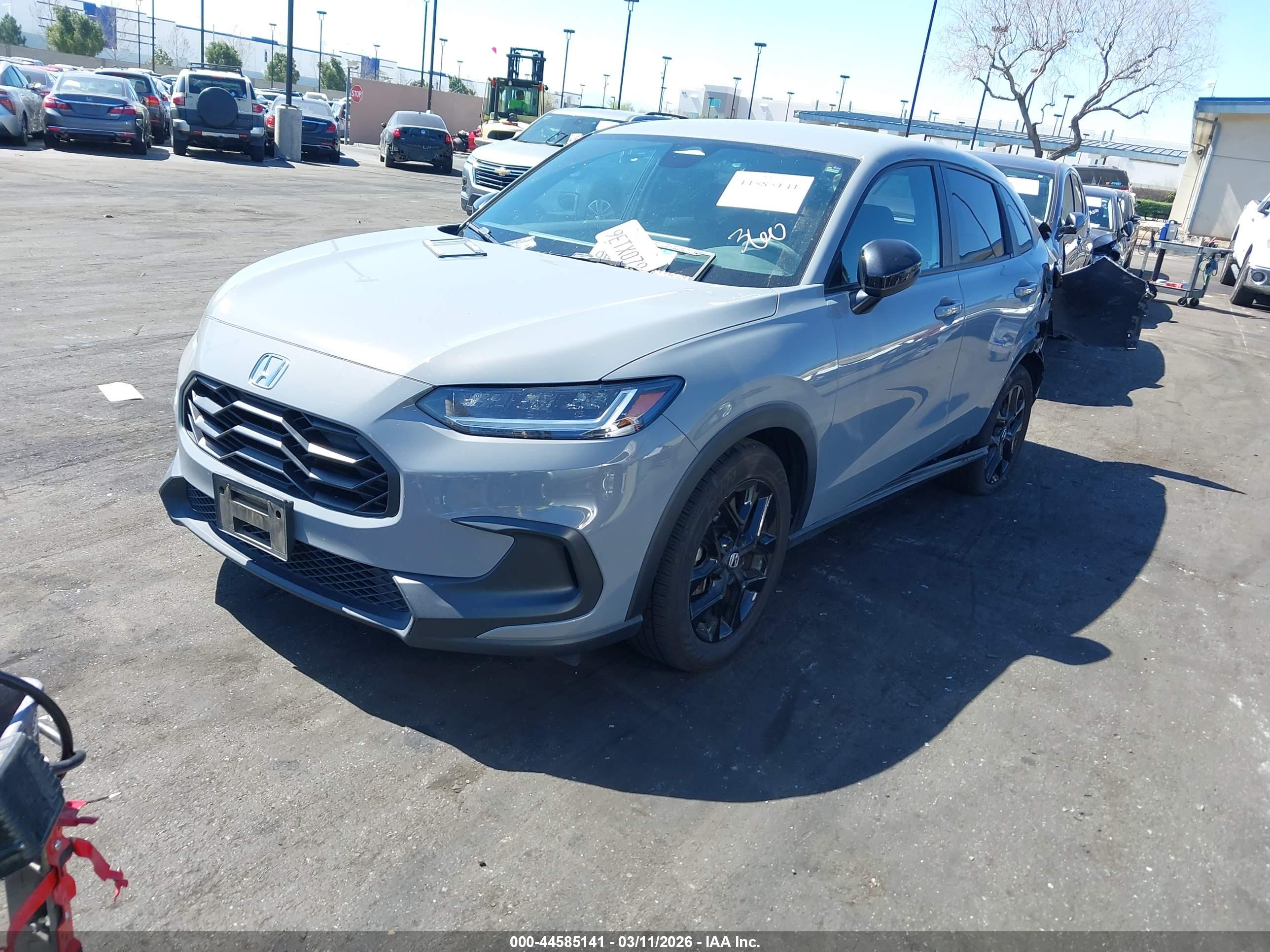 HONDA HR-V image 2