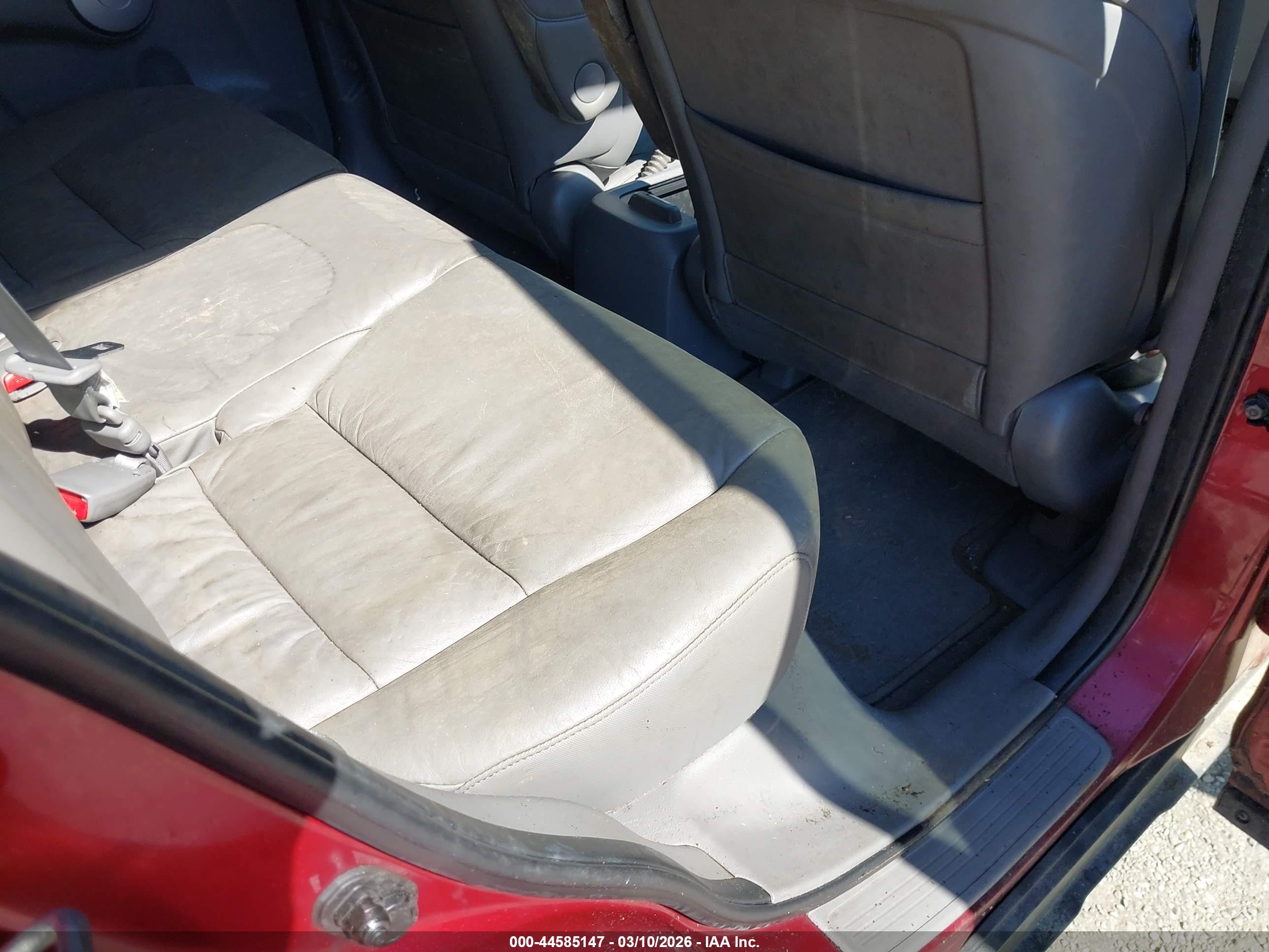 HONDA CR-V image 8