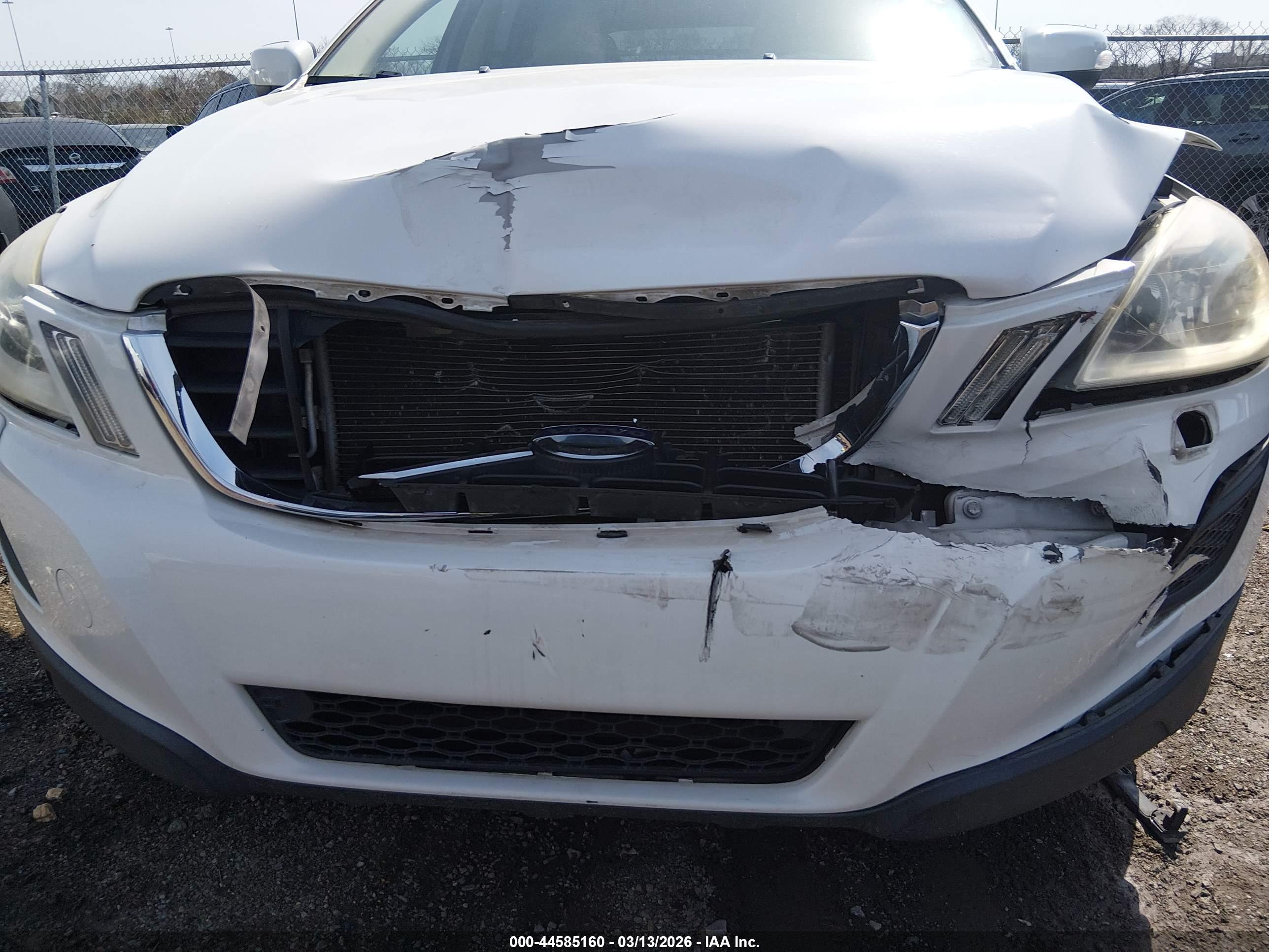 VOLVO XC60 image 6