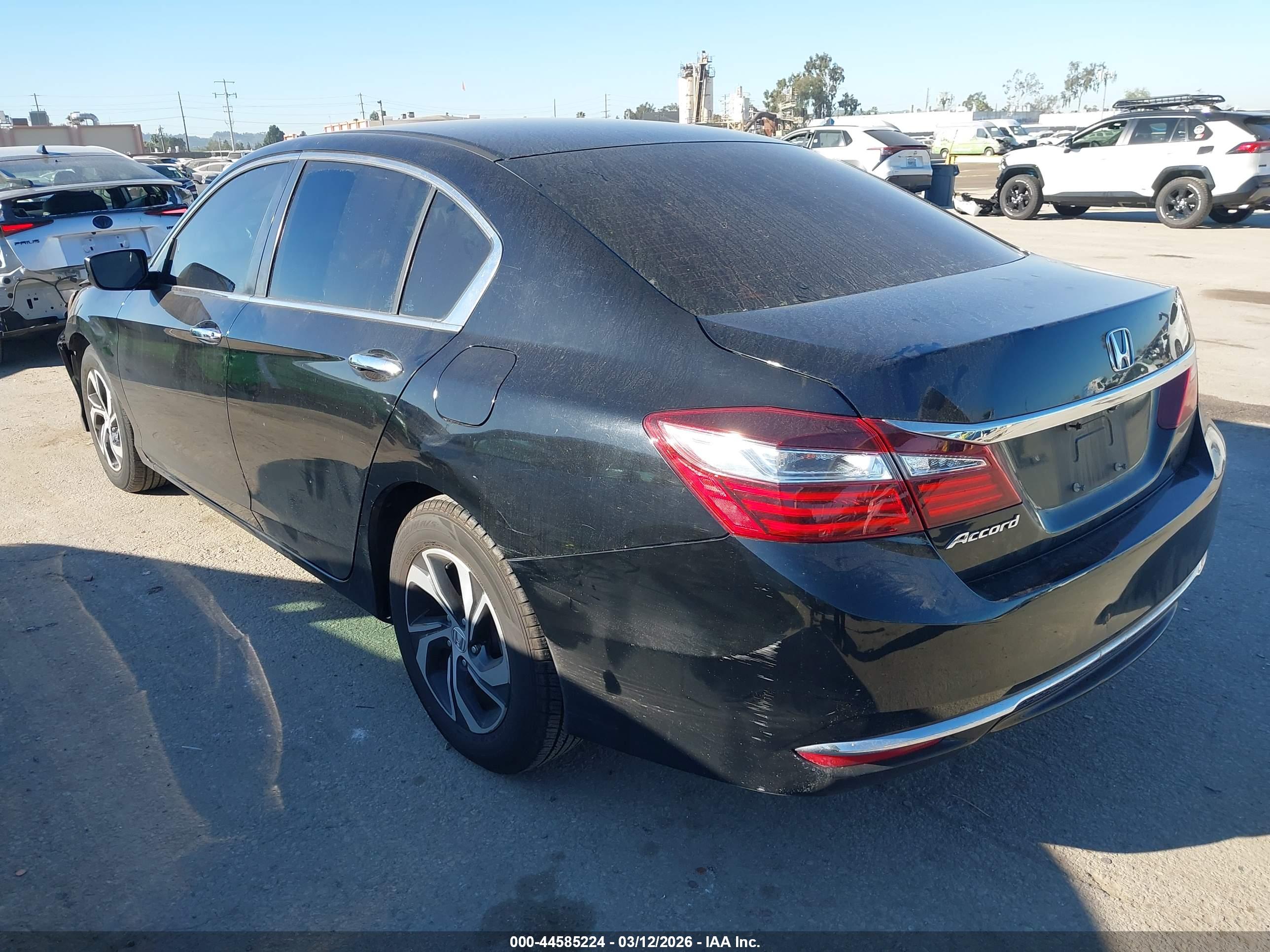HONDA ACCORD image 3