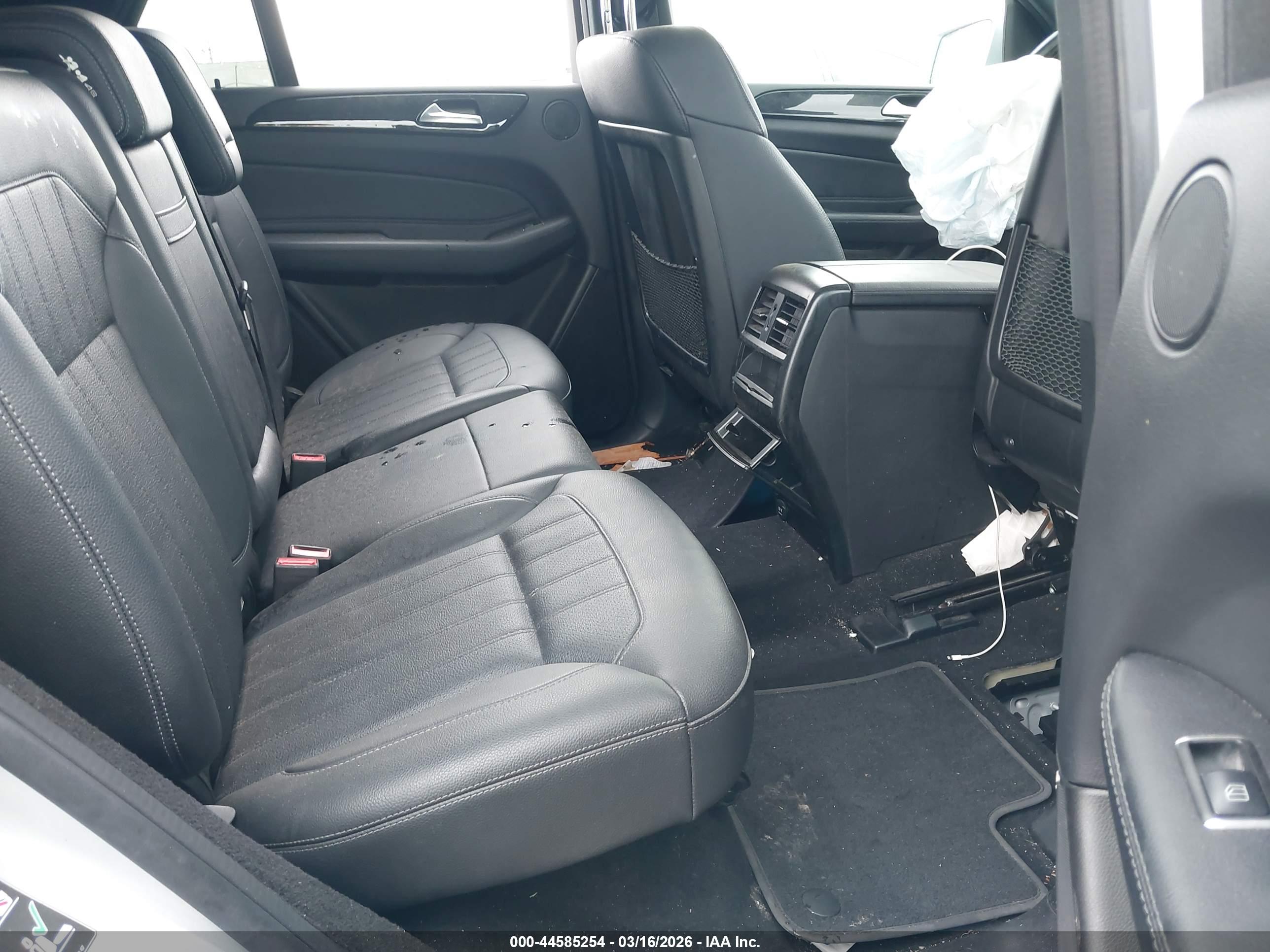 MERCEDES-BENZ GLE image 8