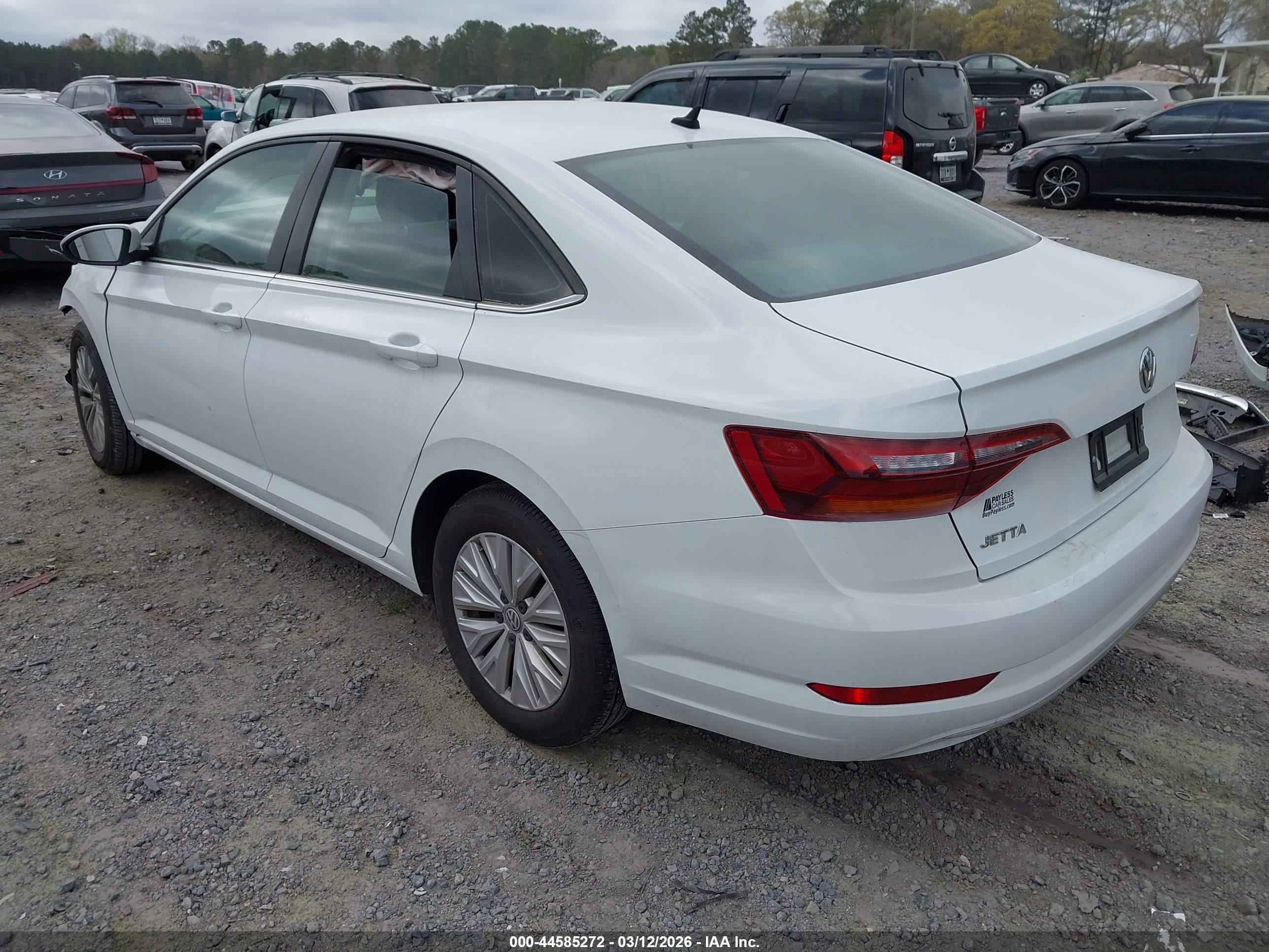 VOLKSWAGEN JETTA image 3