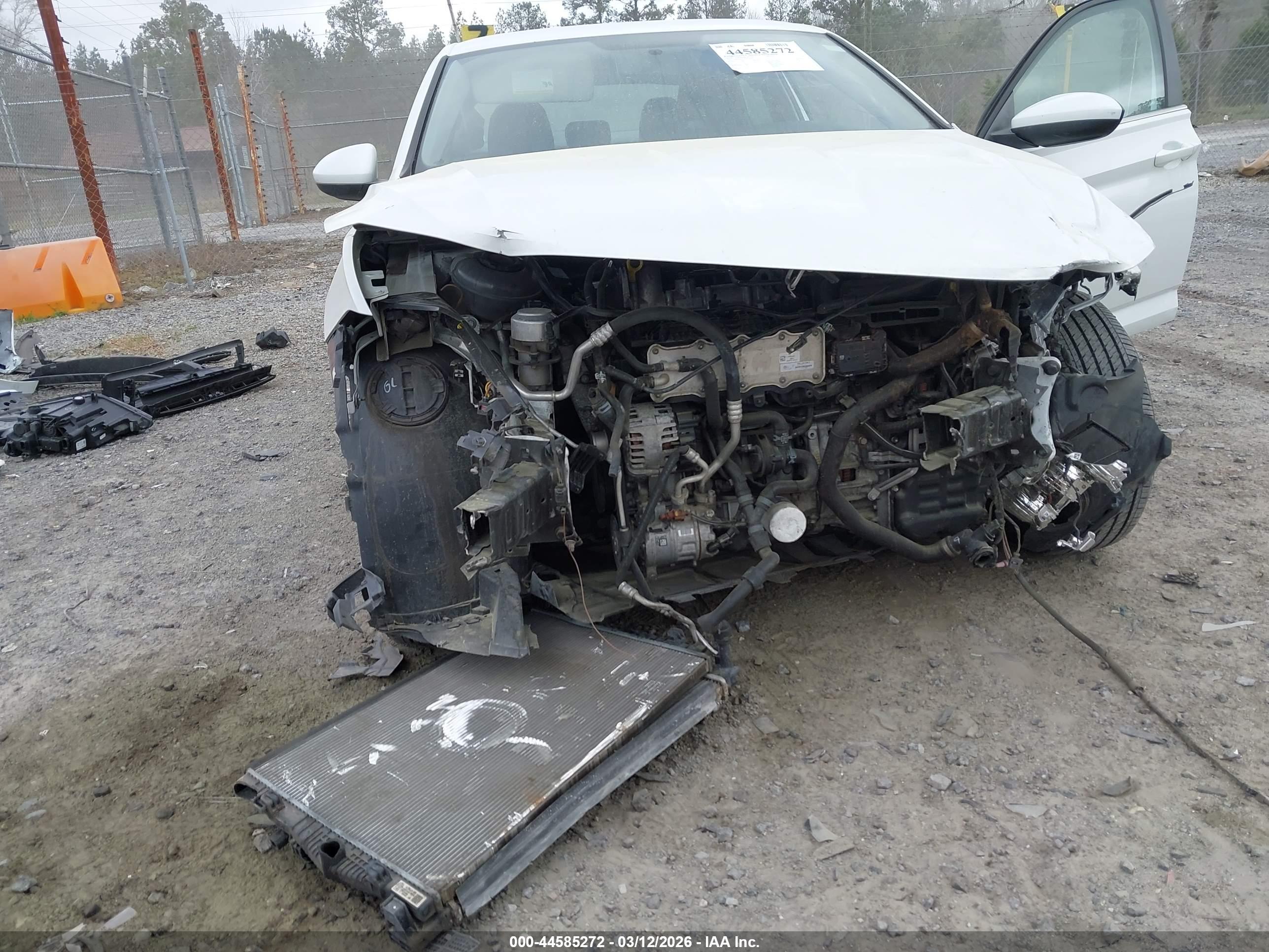 VOLKSWAGEN JETTA image 6