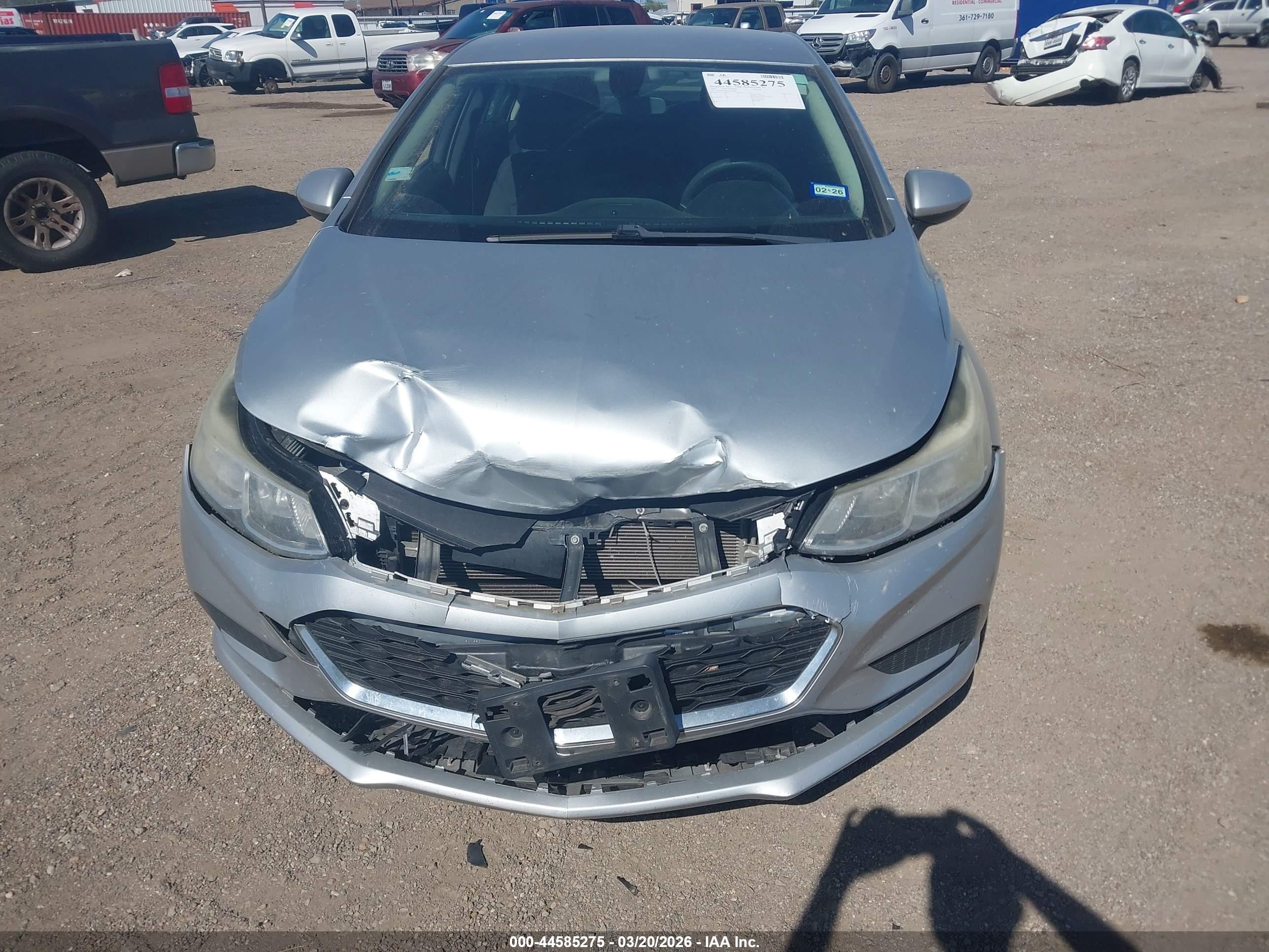 CHEVROLET CRUZE image 6
