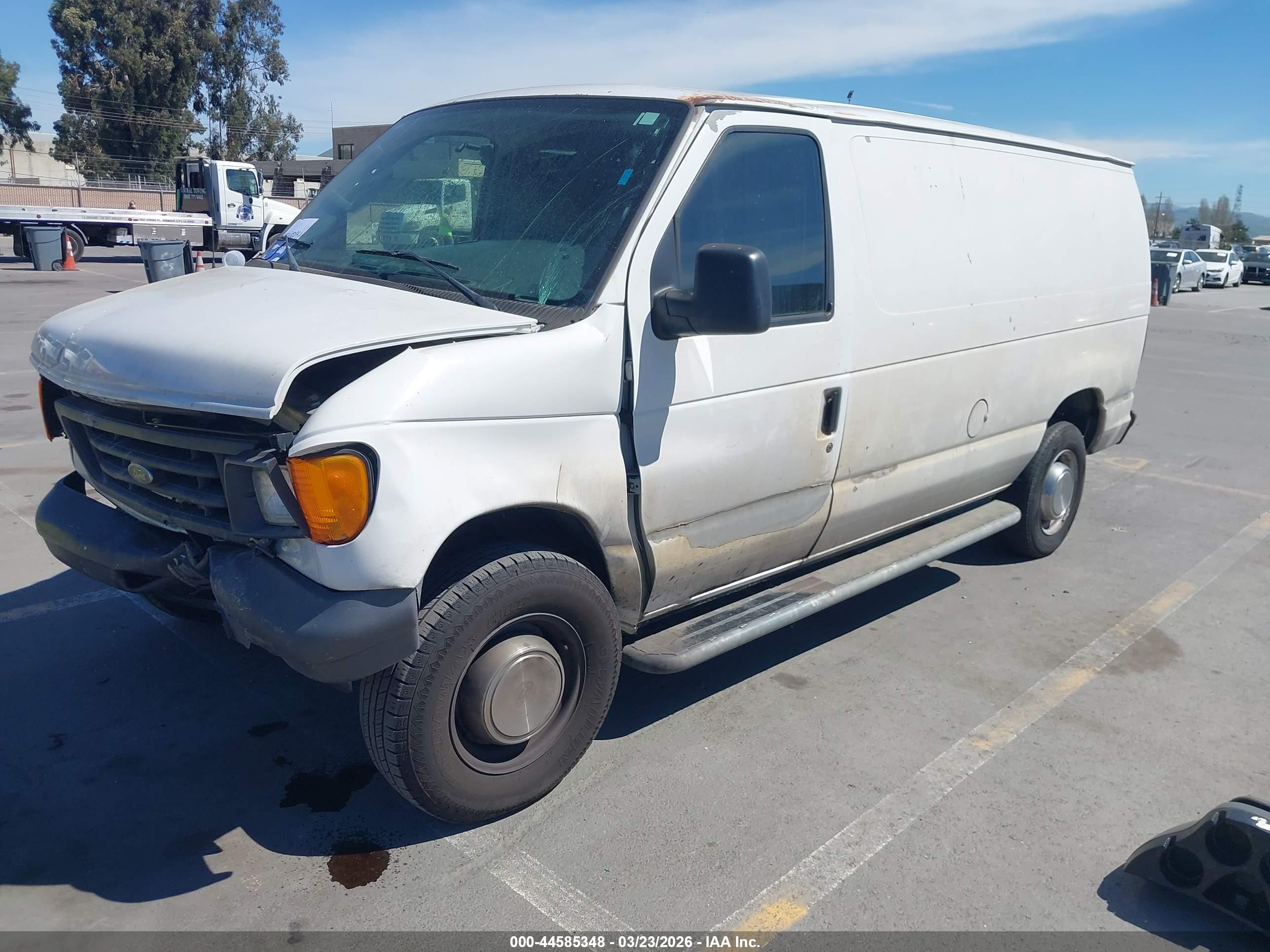 FORD E-250 image 2