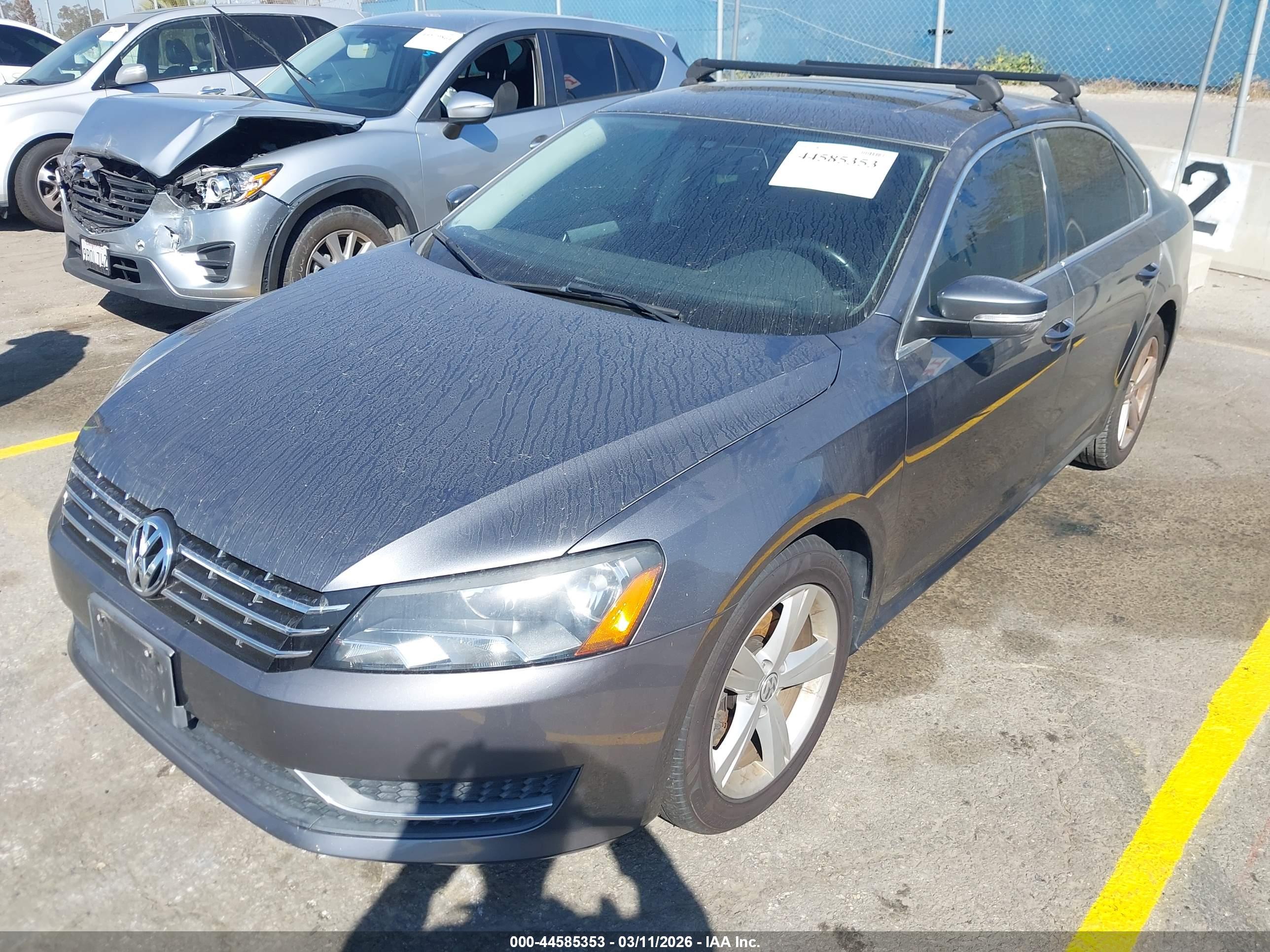 VOLKSWAGEN PASSAT image 2