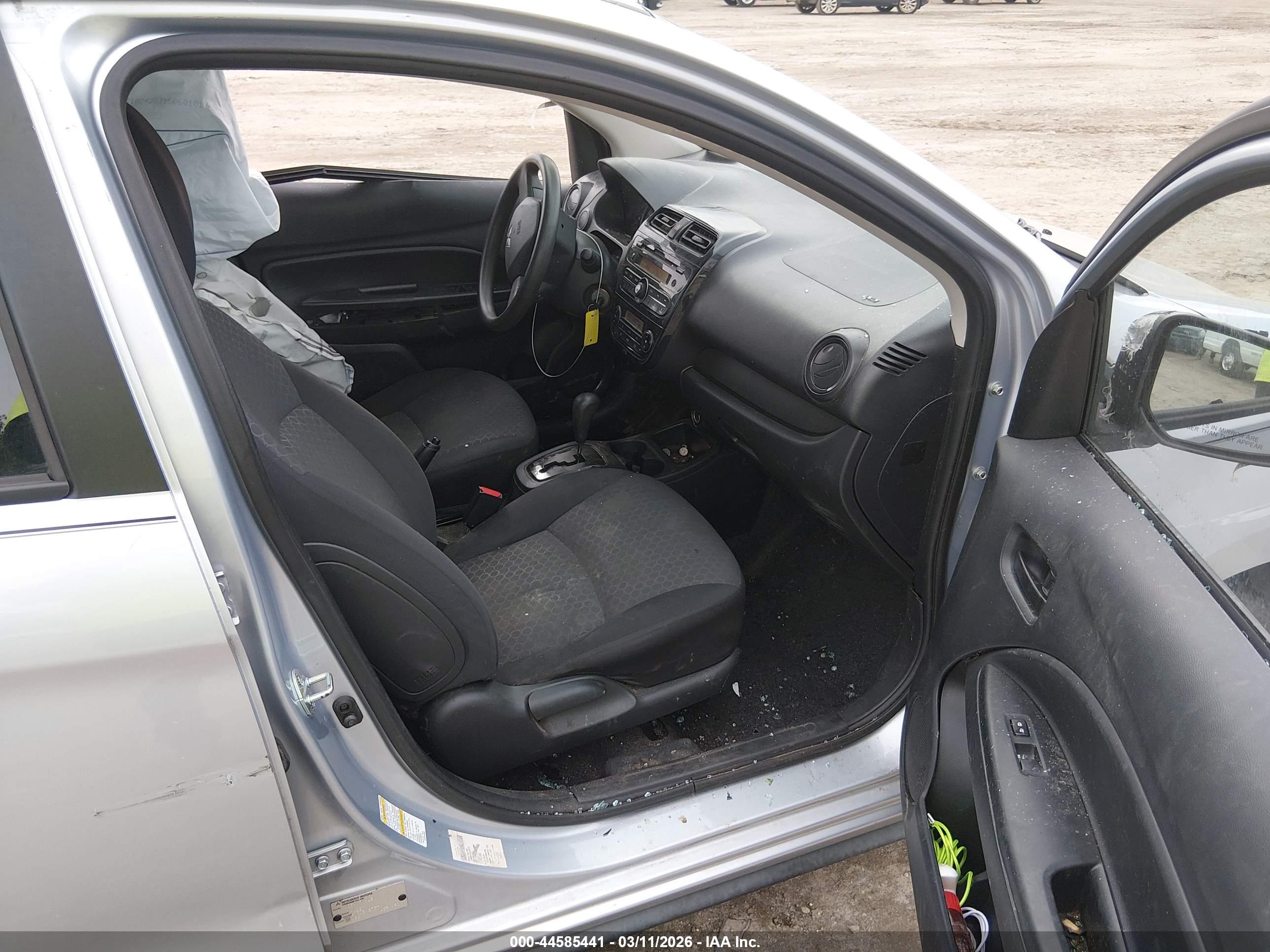 MITSUBISHI MIRAGE image 5