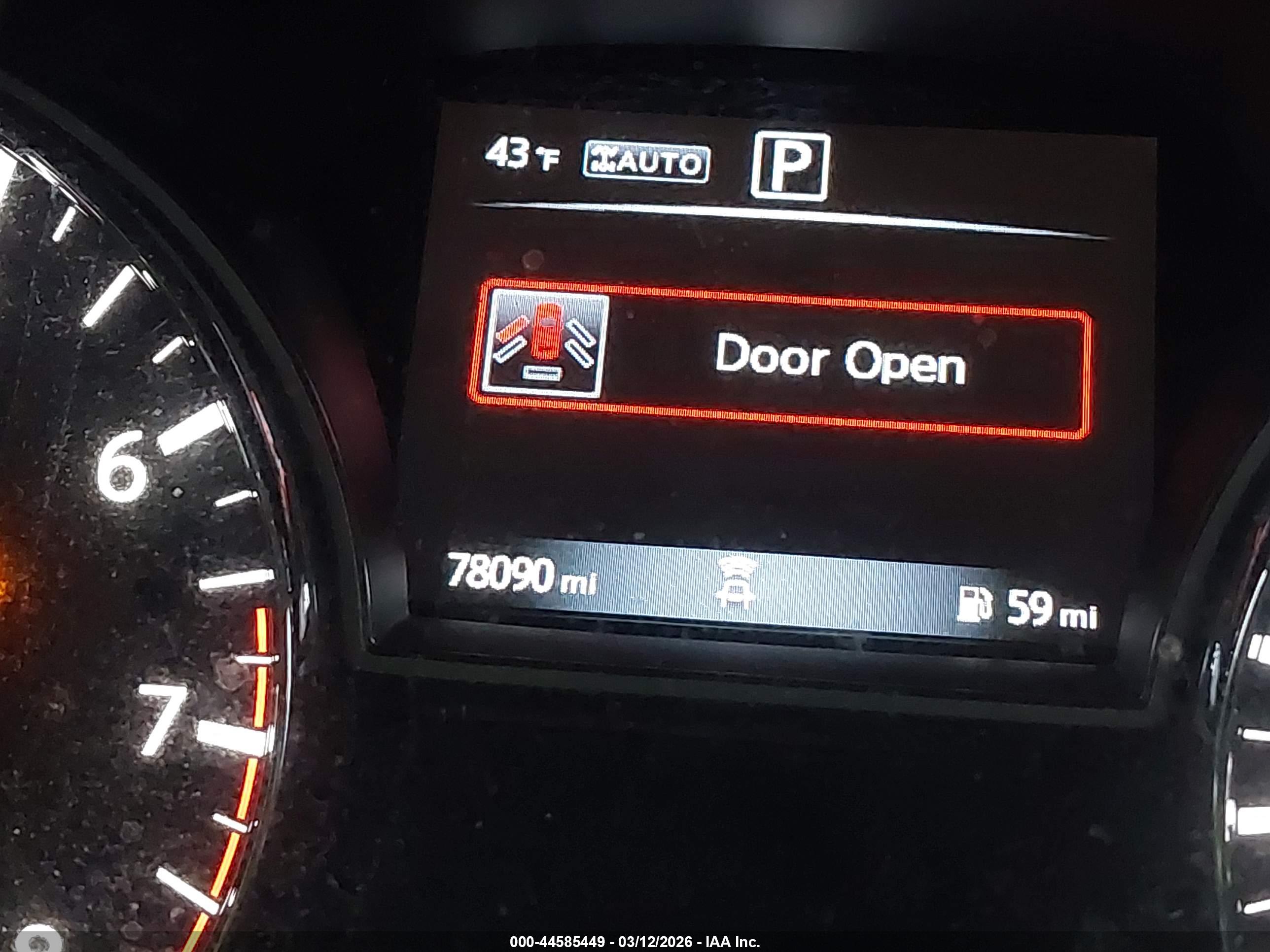 NISSAN PATHFINDER image 7