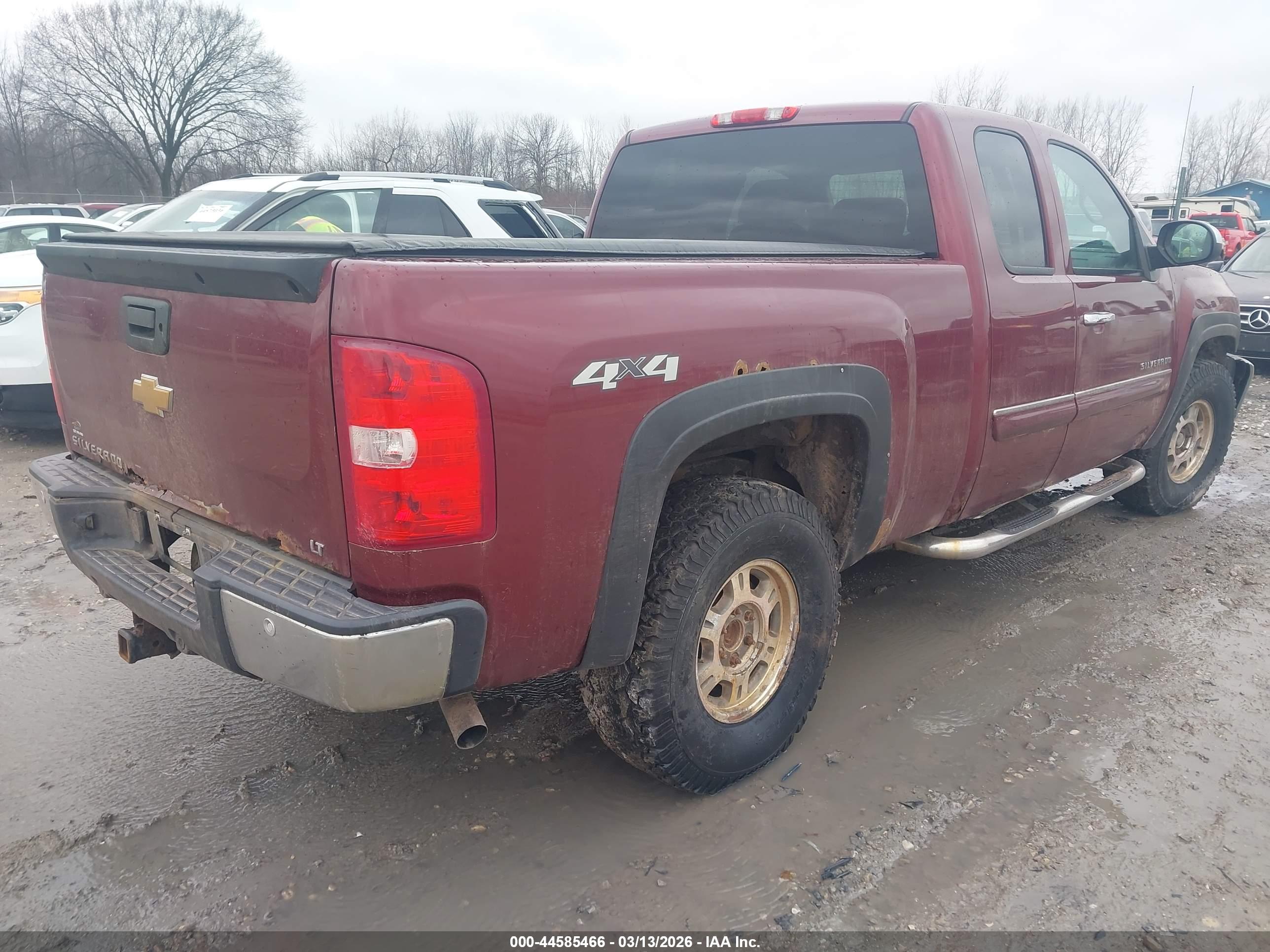 CHEVROLET SILVERADO image 4