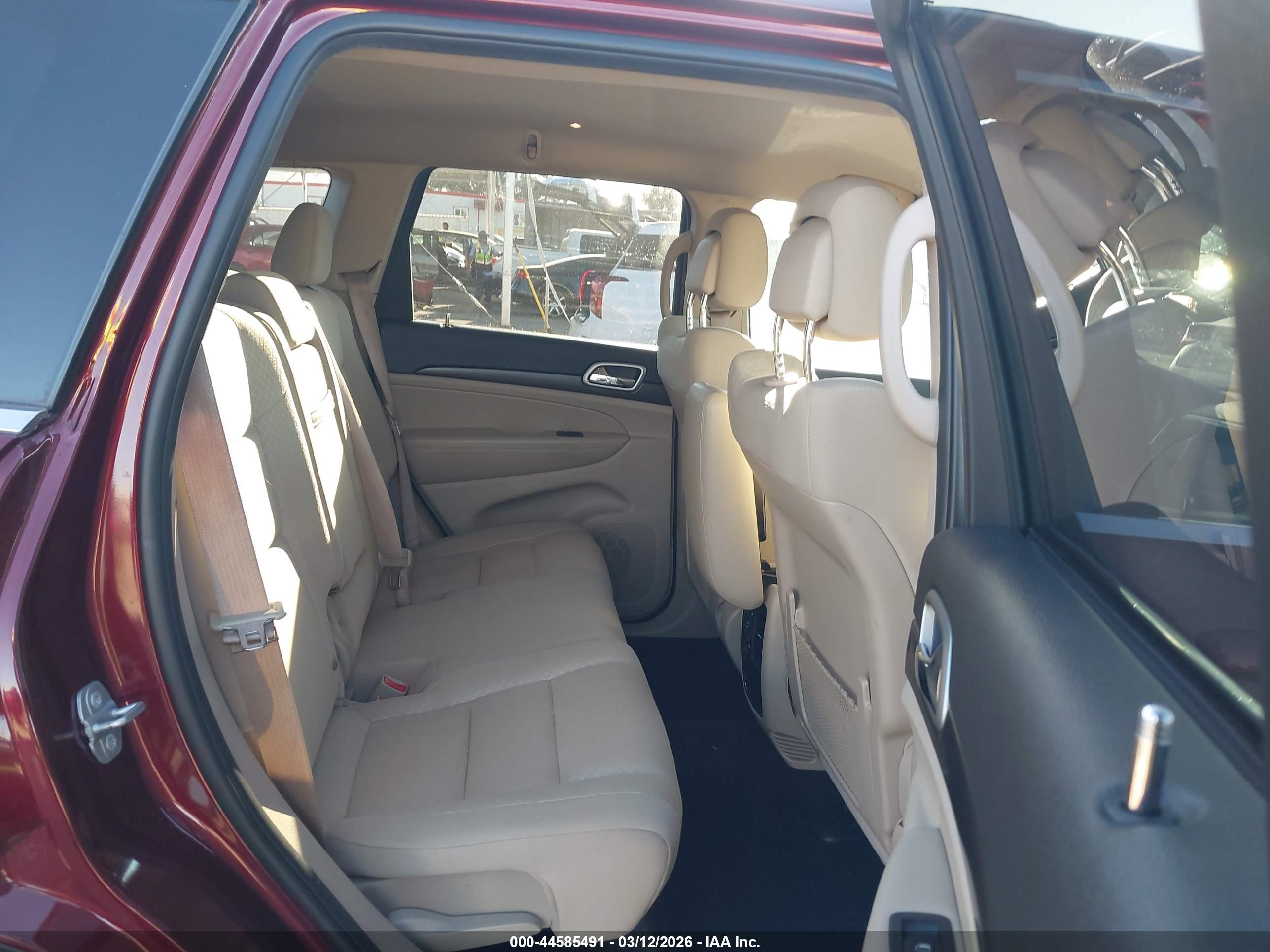 JEEP GRAND image 8