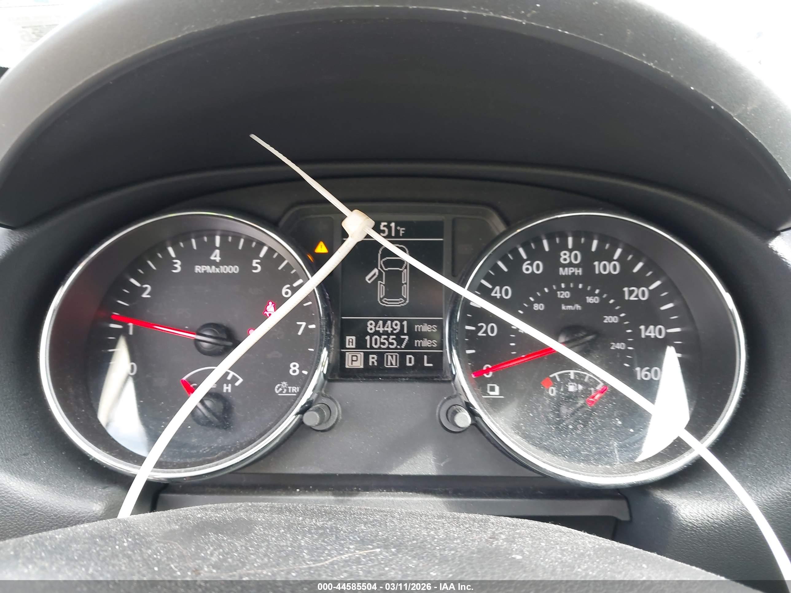 NISSAN ROGUE image 7