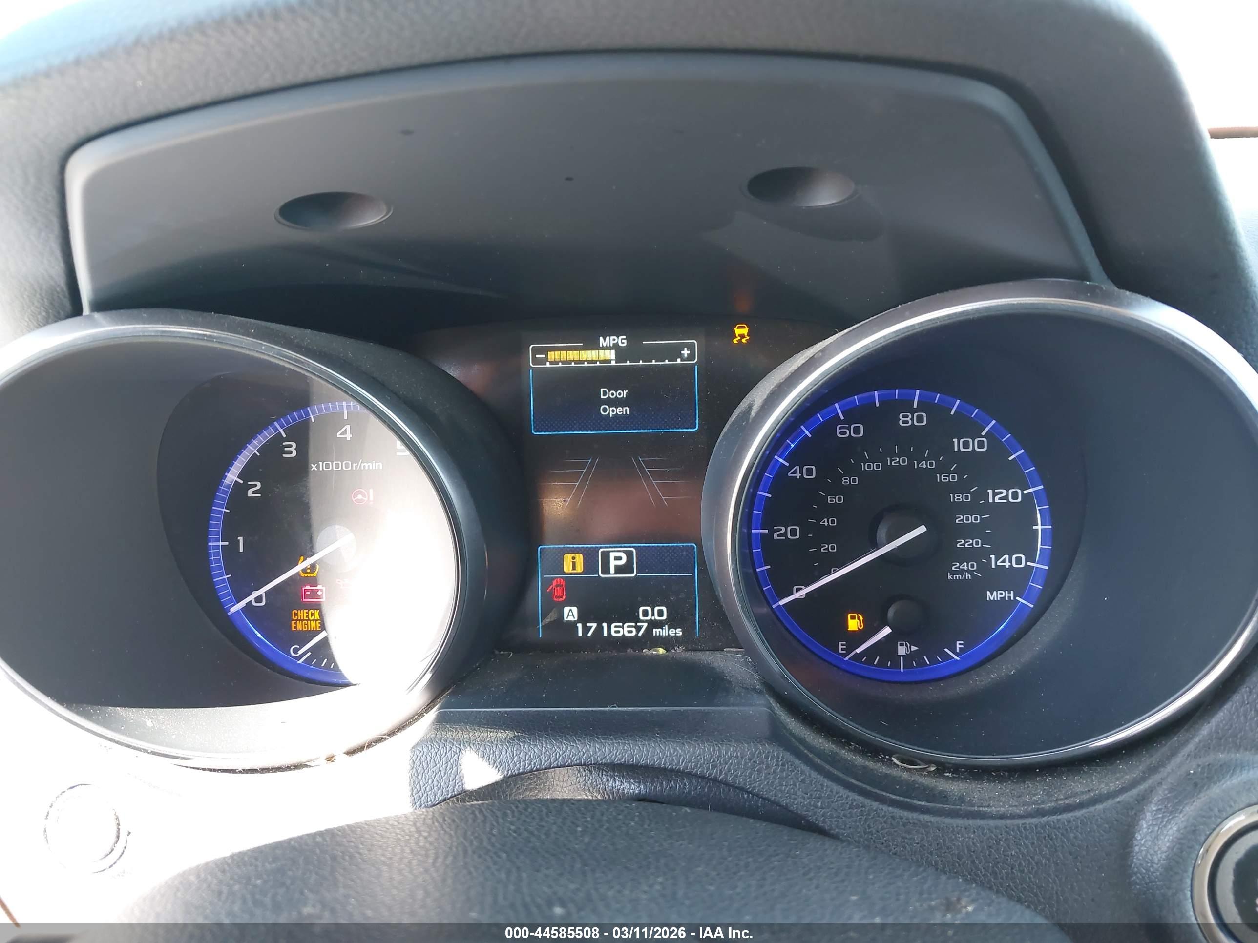 SUBARU OUTBACK image 7