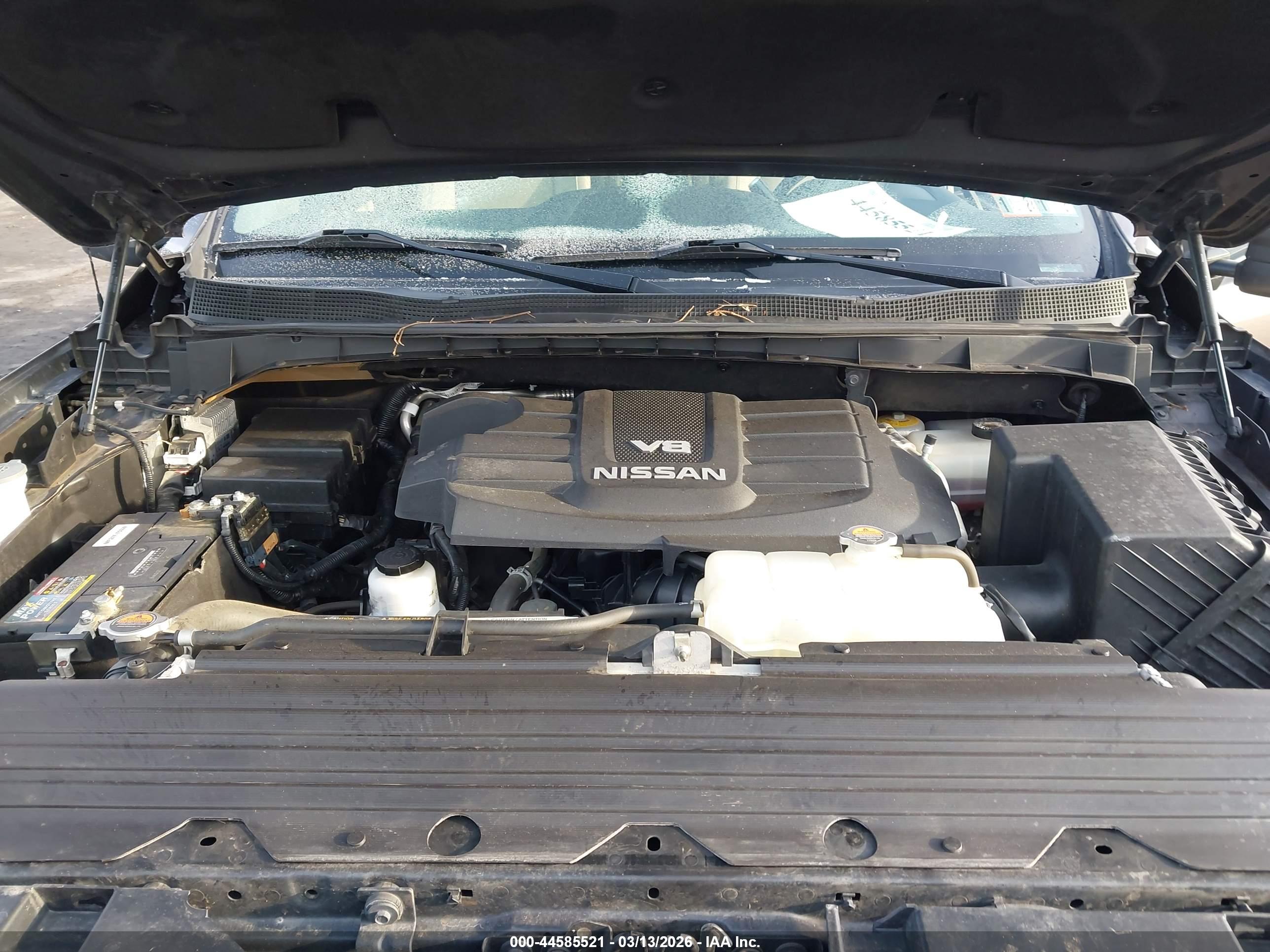 NISSAN TITAN image 10