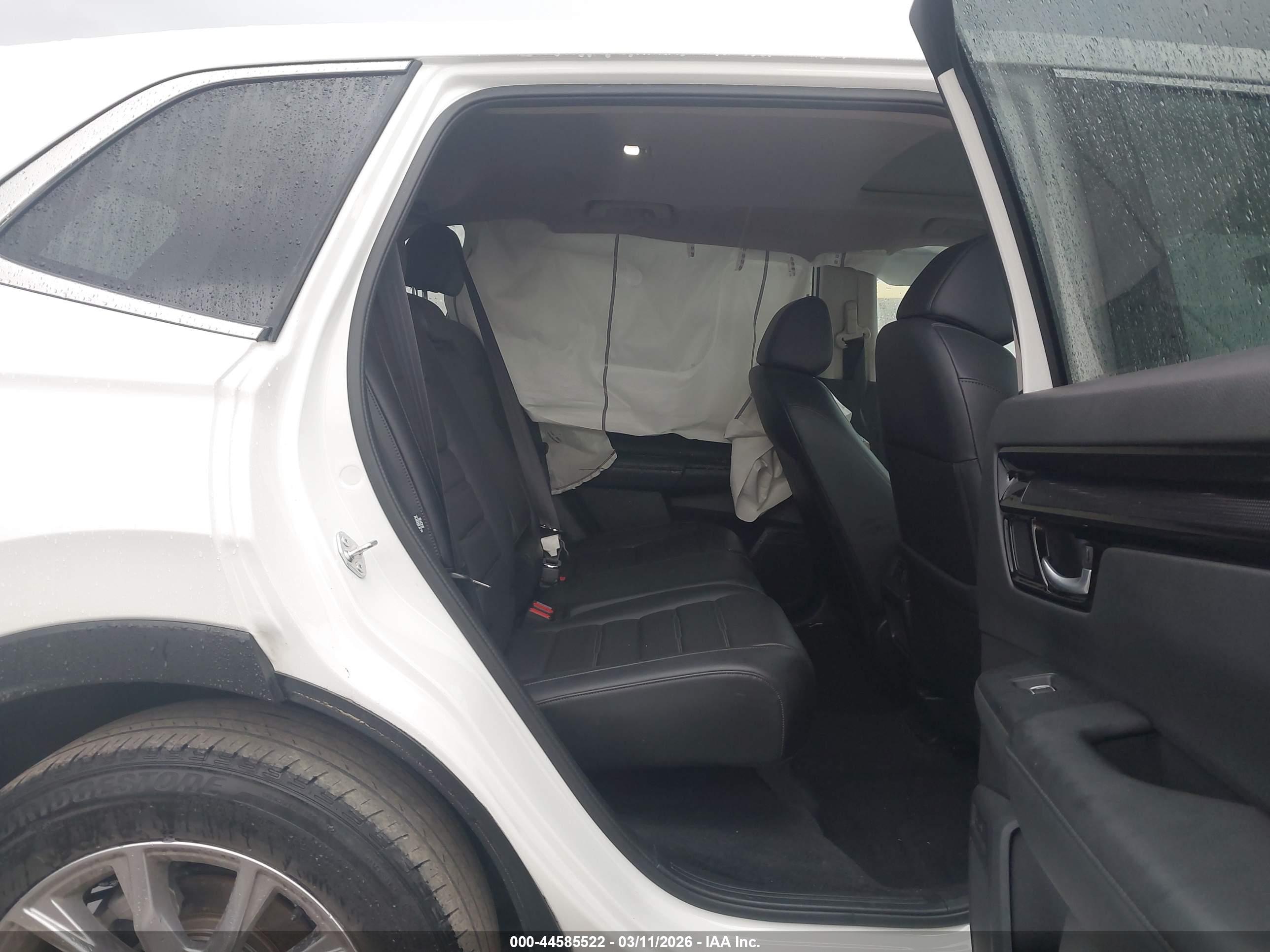 HONDA CR-V image 8