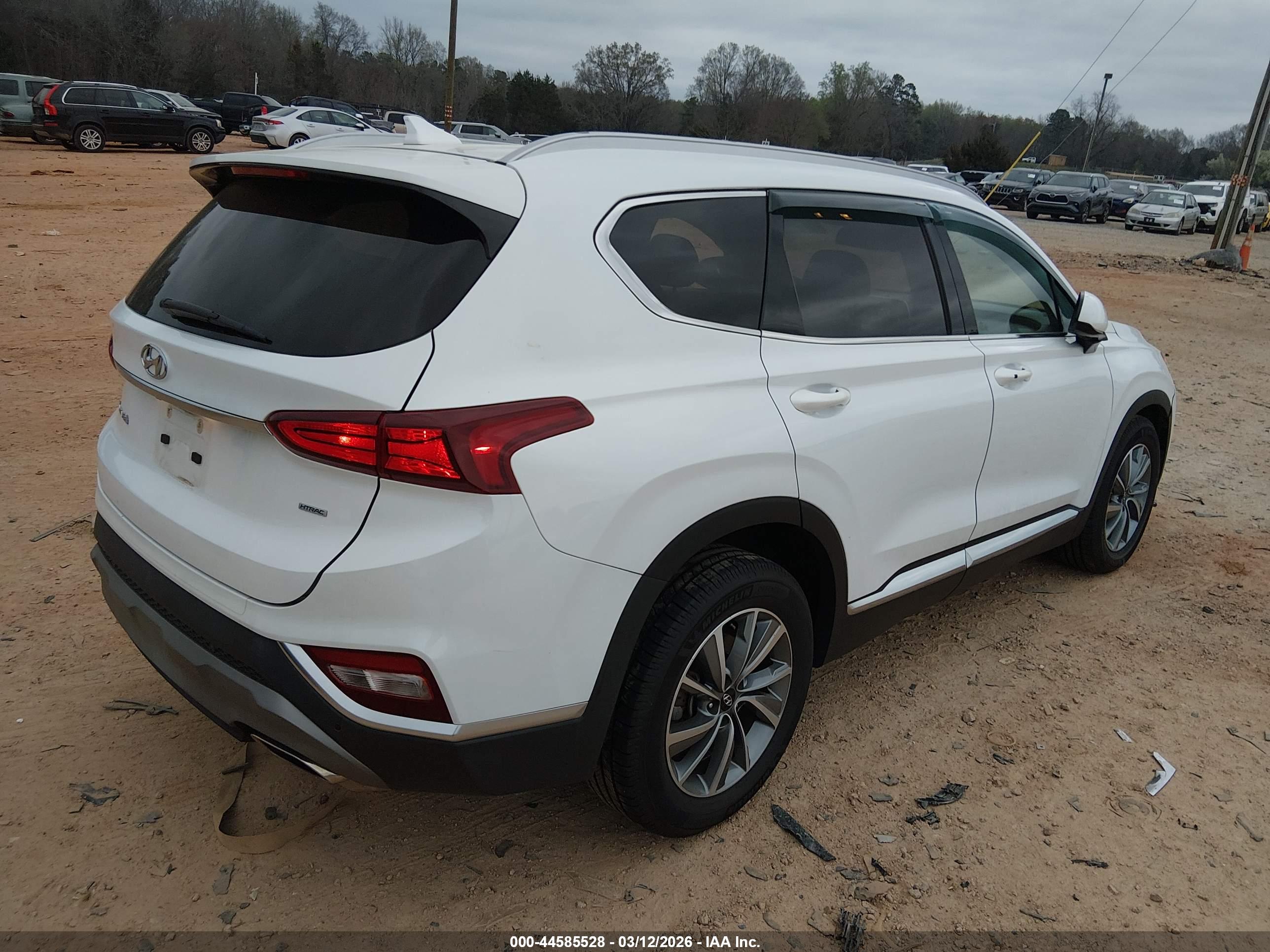 HYUNDAI SANTA image 4